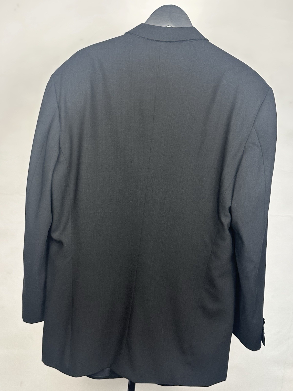 Armani Collezioni Black Wool 38R Single-Breasted 3-Button Blazer, Made in Italy