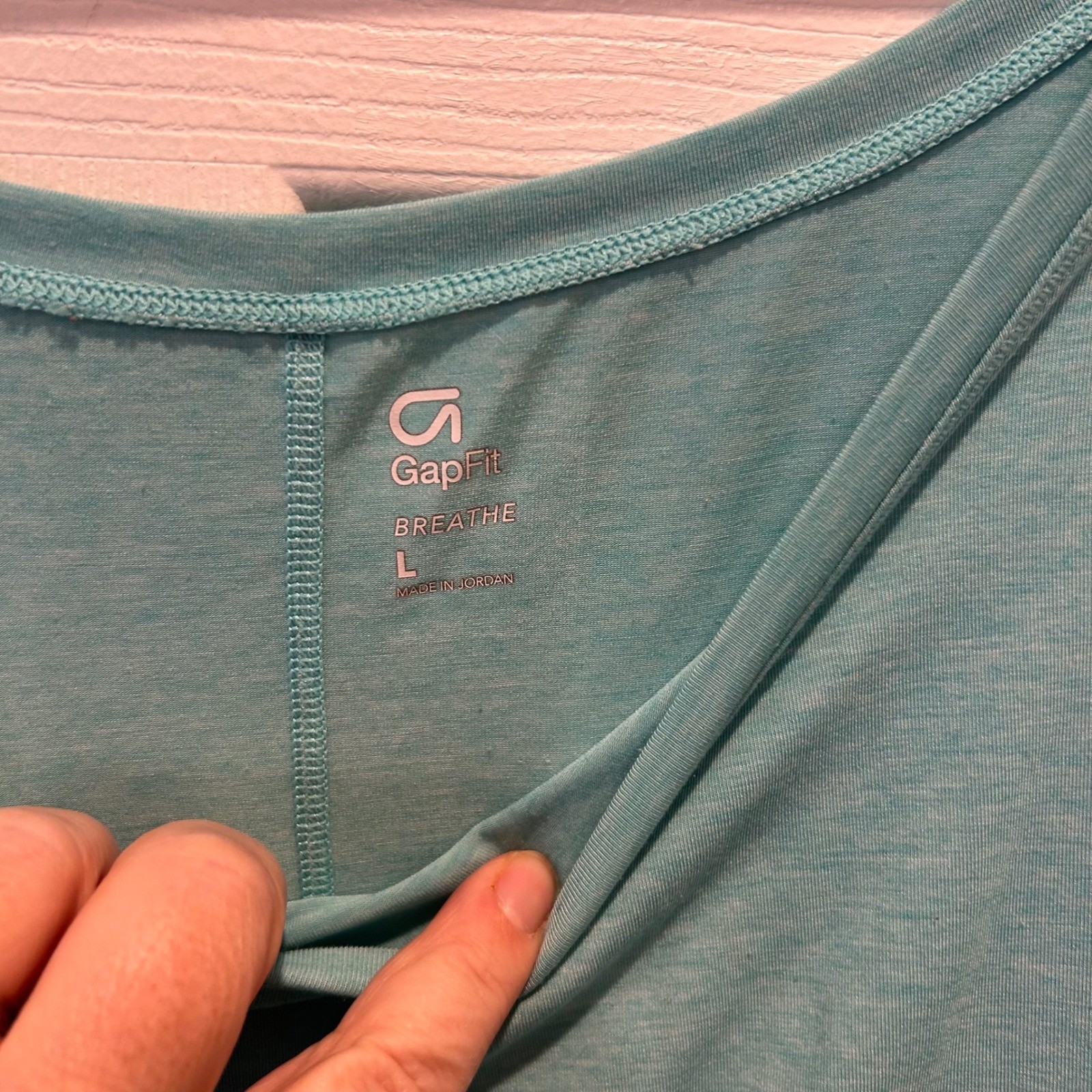 GapFit Breathe Tee Aqua Blue Relaxed Fit Tunic Top Women’s Size L Oversized Yoga