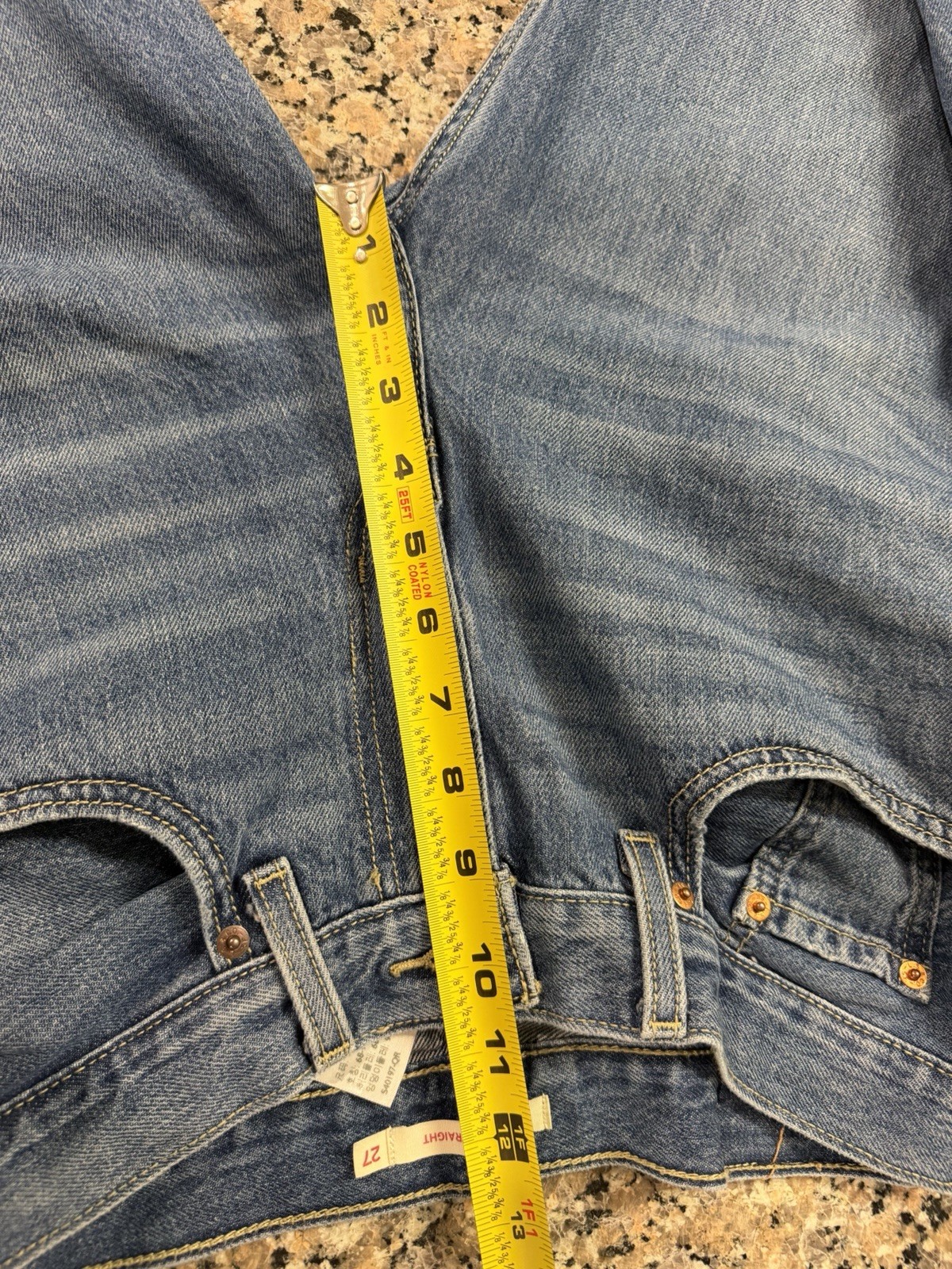 Levi’s Low Pro Straight Women’s Medium Wash Distressed Jeans Size 27