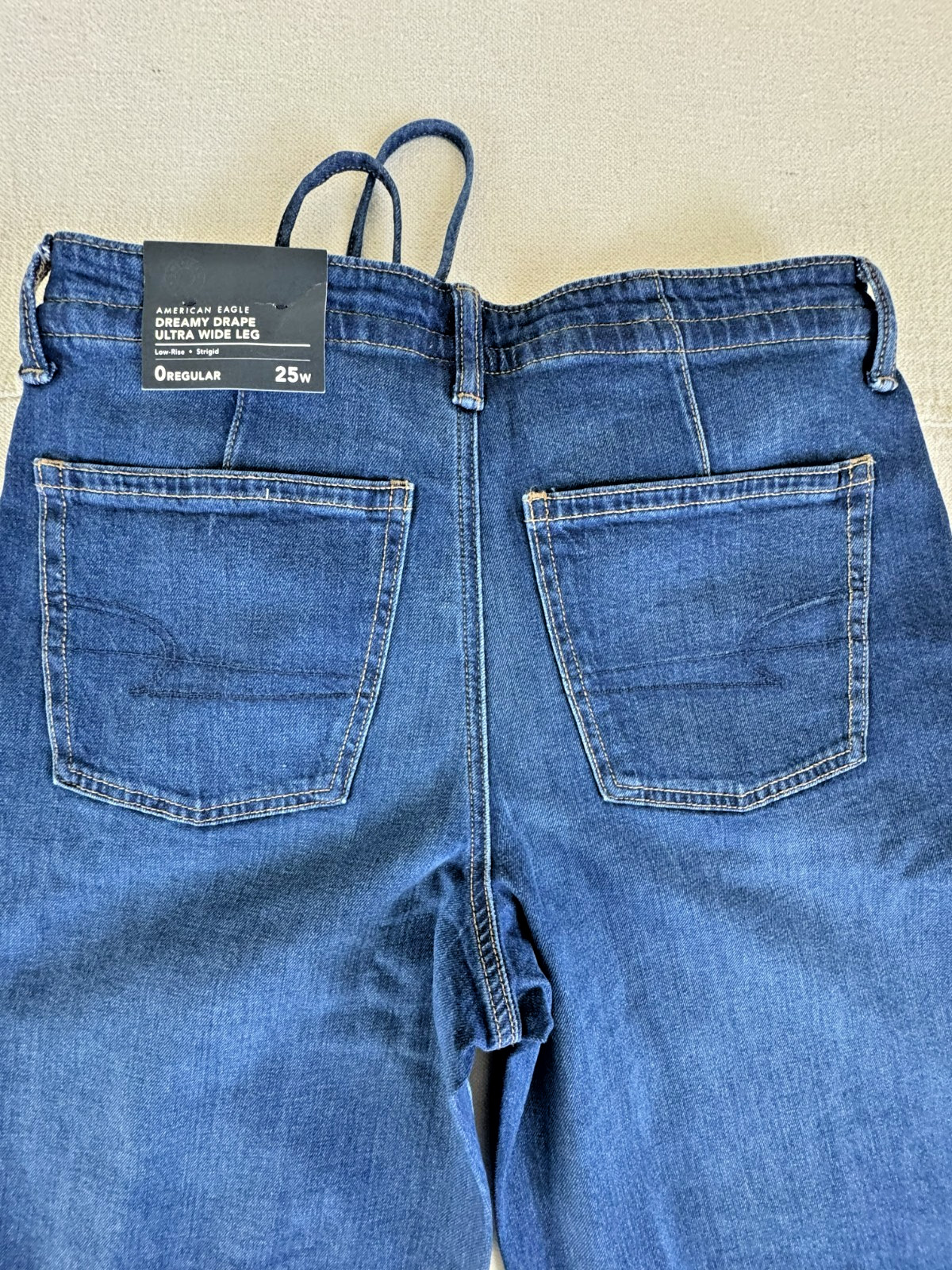 American Eagle Women’s Dreamy Drape Ultra Wide Low Rise Blue Strigid Jeans NWT
