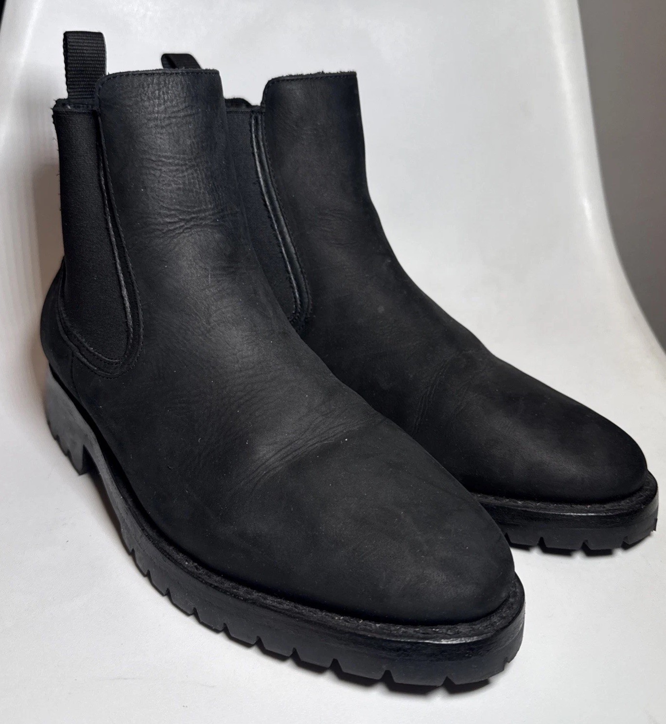 Thursday Boots Legend Everyday Pull On Chelsea Boots Leather Black Size 9