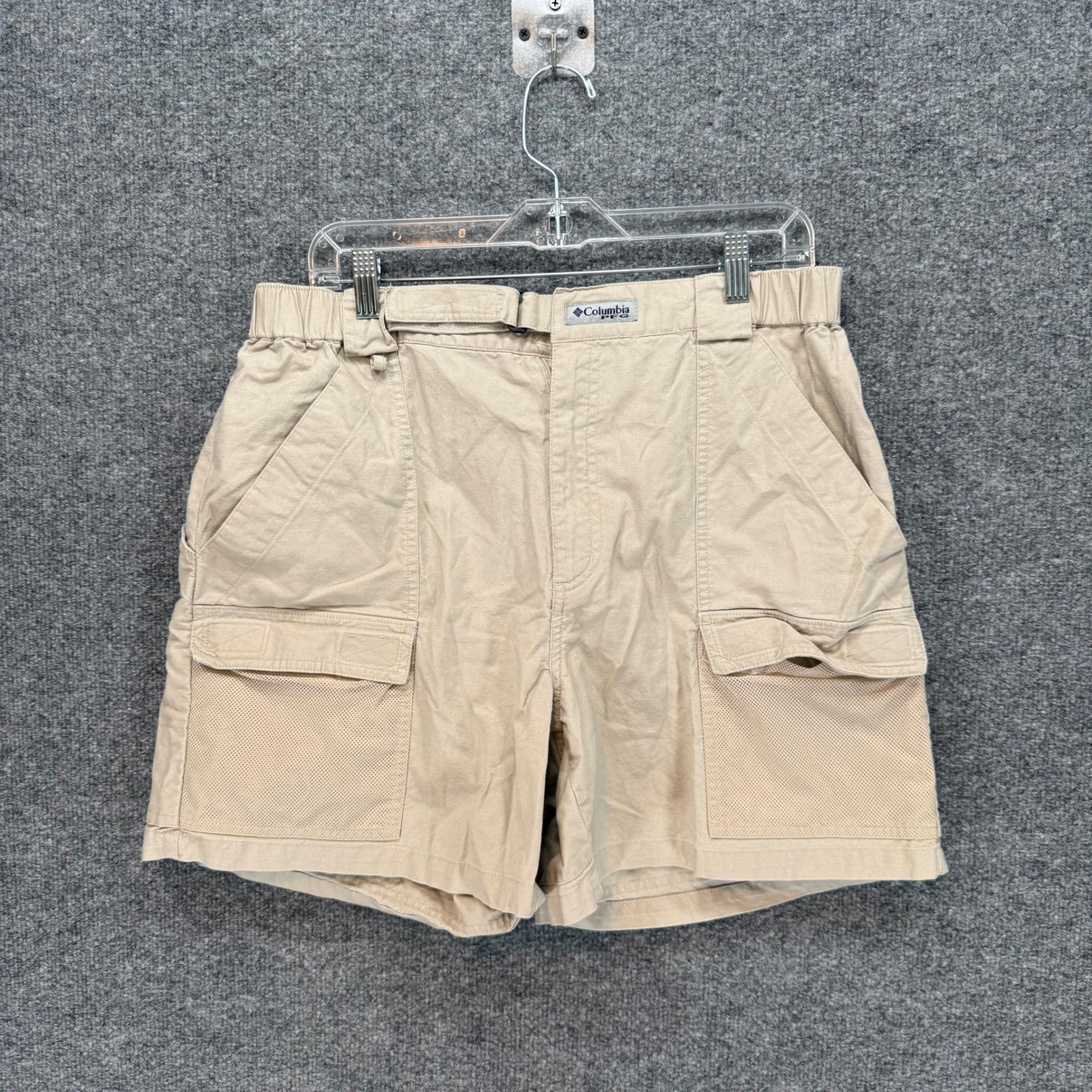 Columbia PFG Cargo Shorts Mens Large Tan Half Moon Fishing Hike Outdoor Utility