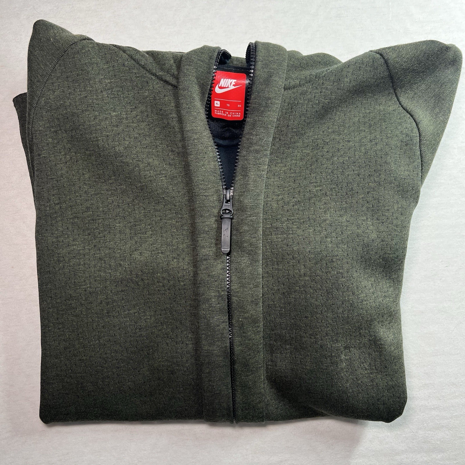 Nike Tech Fleece Jacket Mens XL Olive Green Full Zip Hood Windrunner 832112-331