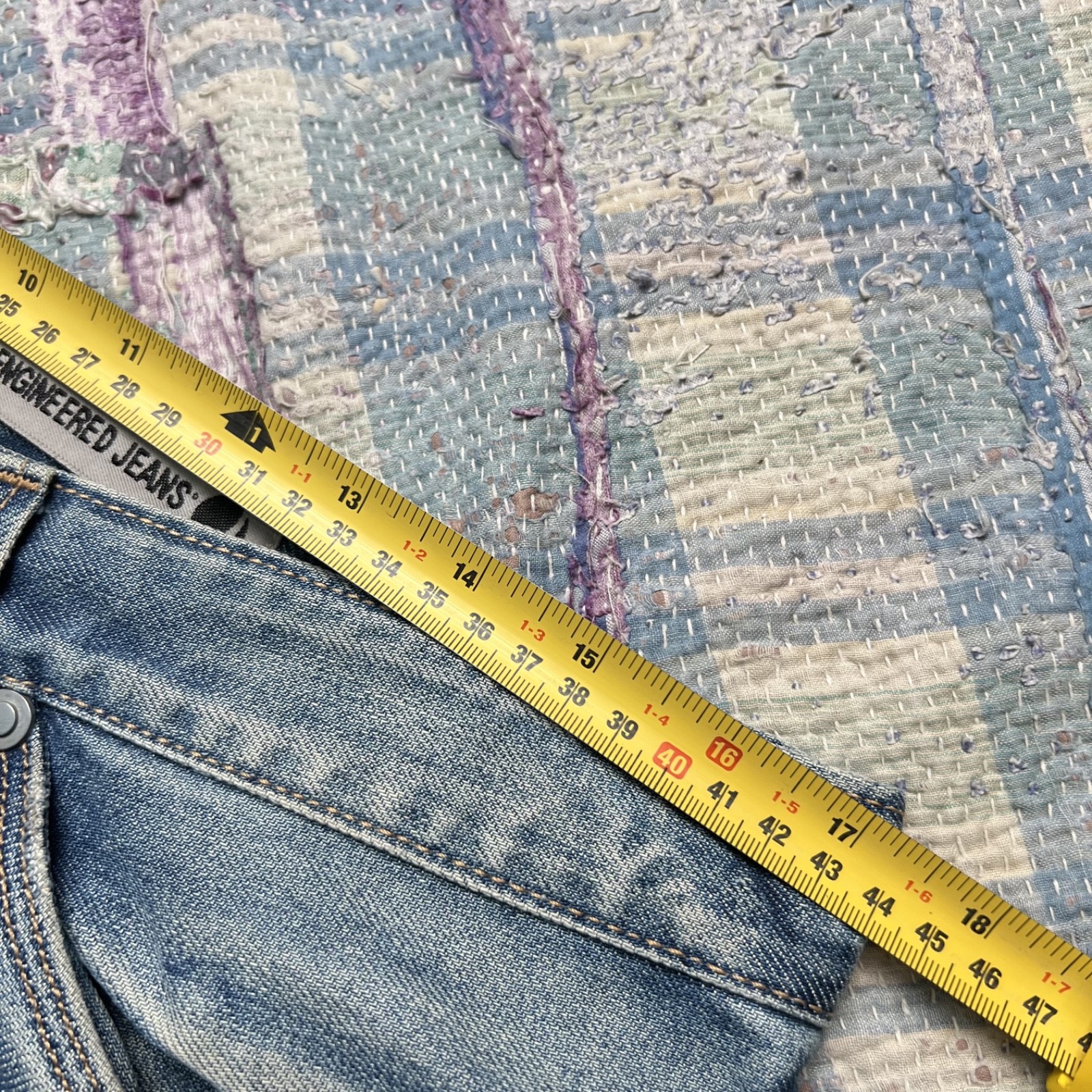 Vintage Levi’s Engineered Twisted Denim Jeans fits 34×32