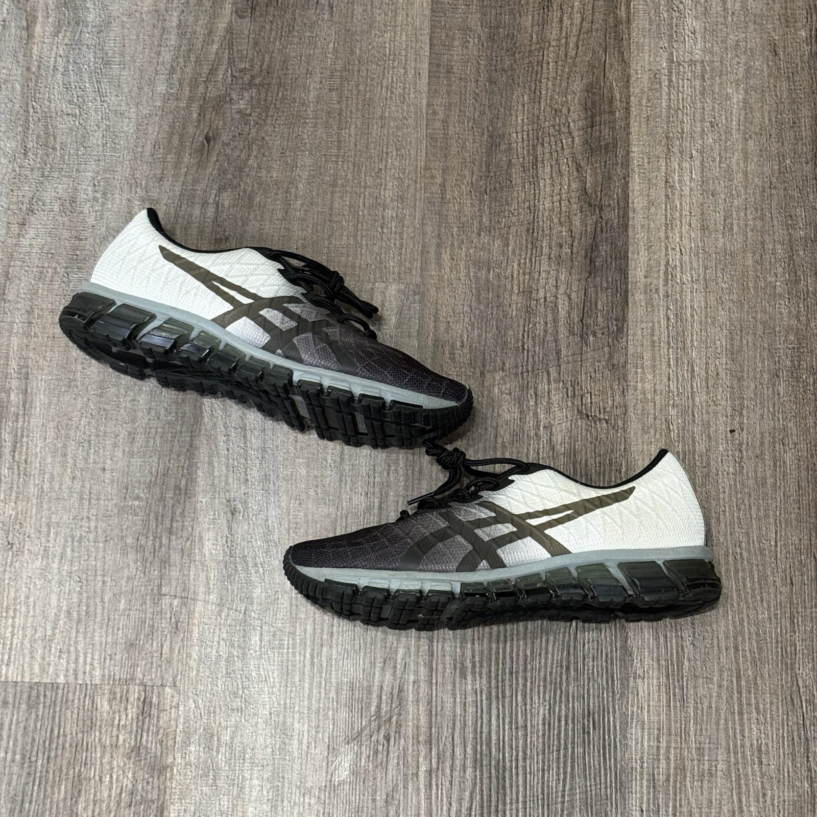 ASICS Gel Quantum 180 4 – Black-Dark Grey – Size 8 Men’s – 1021A104-002