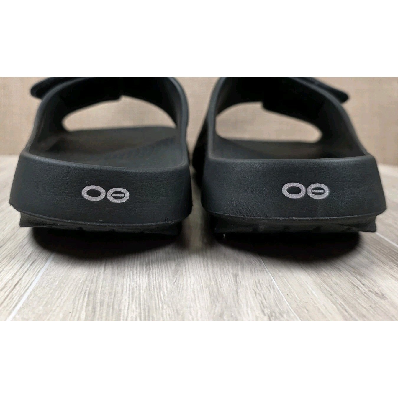 Oofos Ooahh Sport Flex Recovery Slip On Slides Women’s 8 Men’s 6 Black Sandals