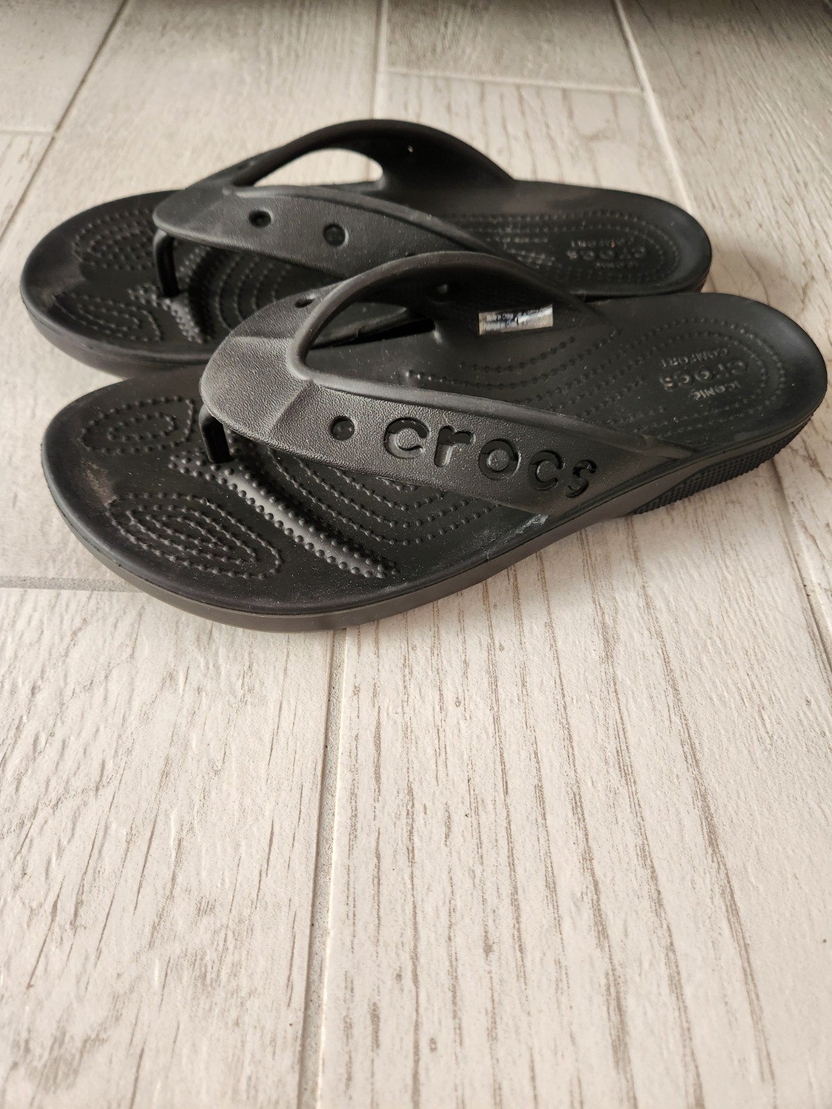 Crocs Baya Flip Flops Women Size 8 Black Casual Sandal Thong 208192 EUC