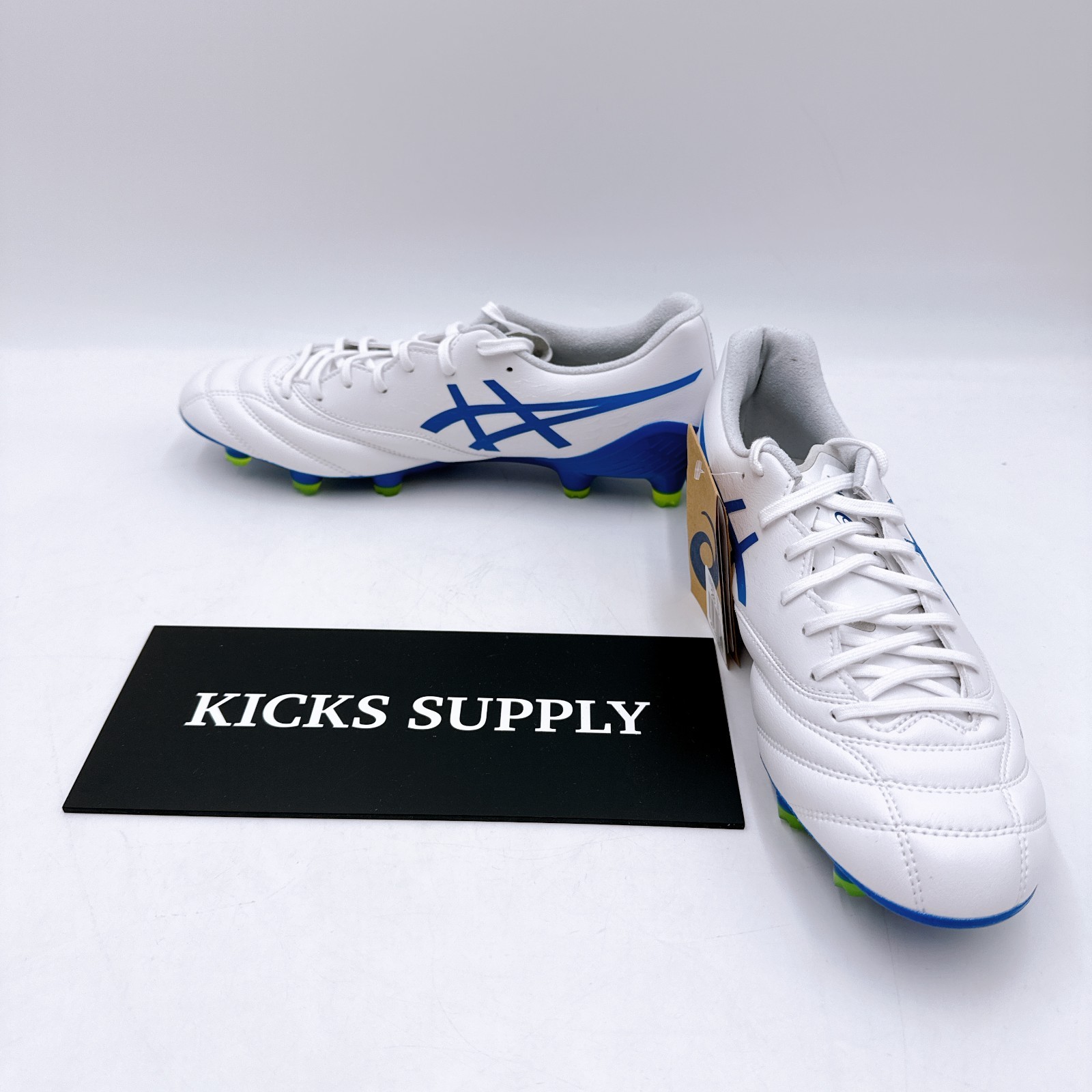 ASICS DS LIGHT X-FLY 6 1101A076 102 Soccer Cleats US 5.5-10 White Asics Blue