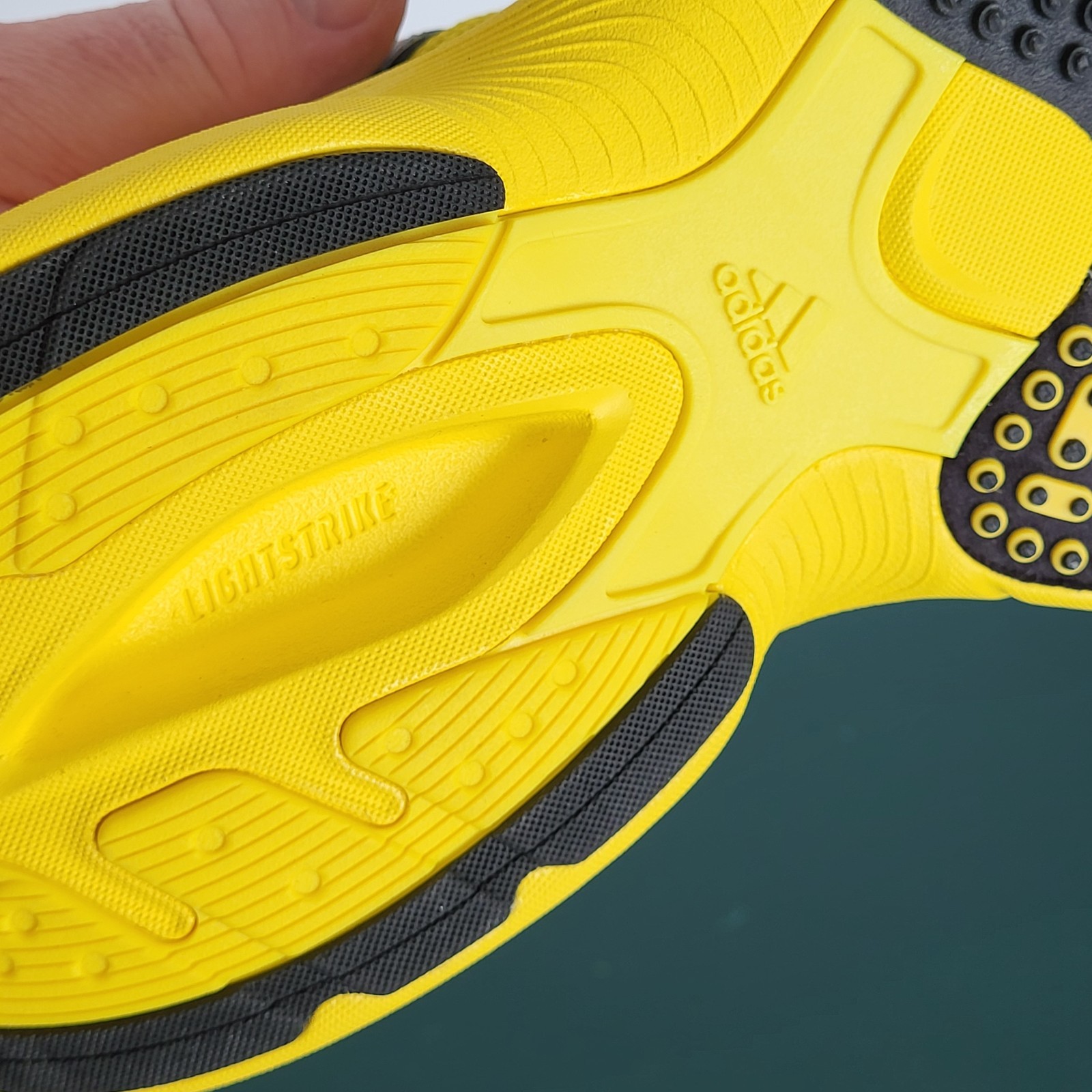 Adidas AdiZero Goukana (Yellow/Light Yellow) Men’s Sz 9.5 Running Shoes JP7177