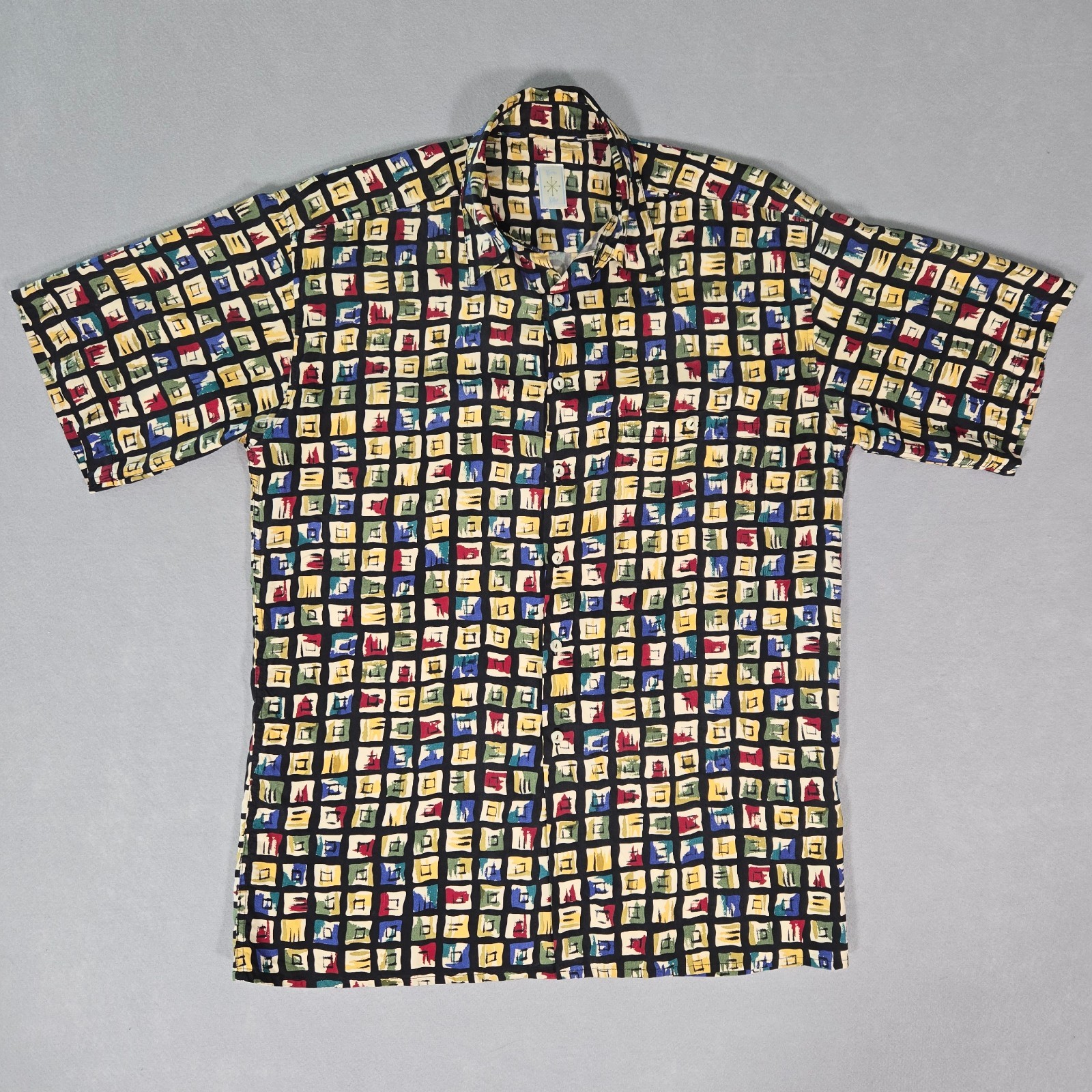 Burma Bibas Men’s Shirt Size L Vintage Short sleeves