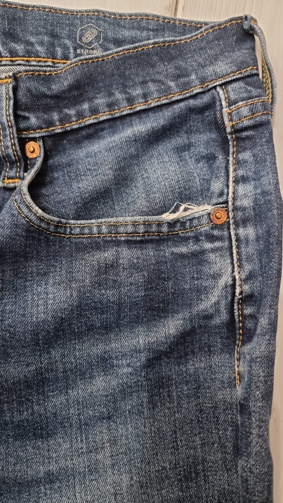 Levi Strauss & Co Men Dark Blue Jeans Classic Straight Cut Size L LSN11