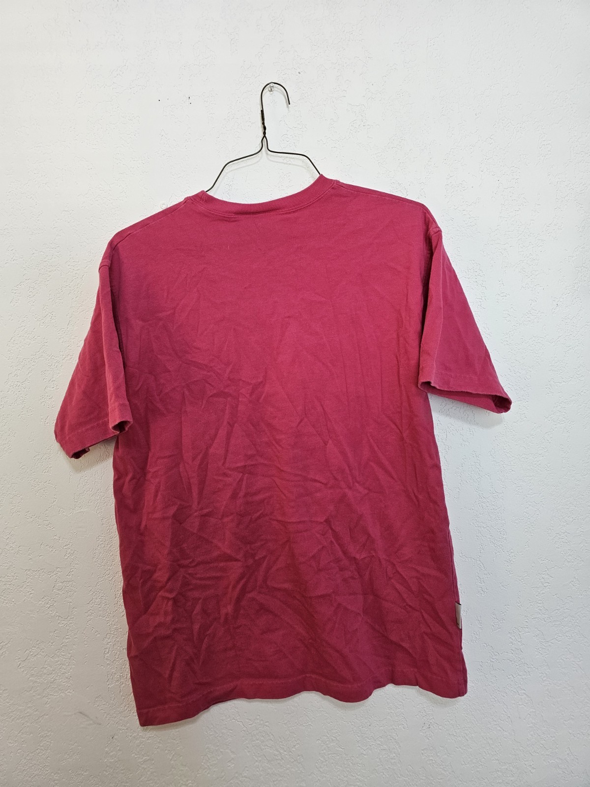 Acme Clothing Co Looney Tunes Sylvester & Tweety Pink Pocket Tee M