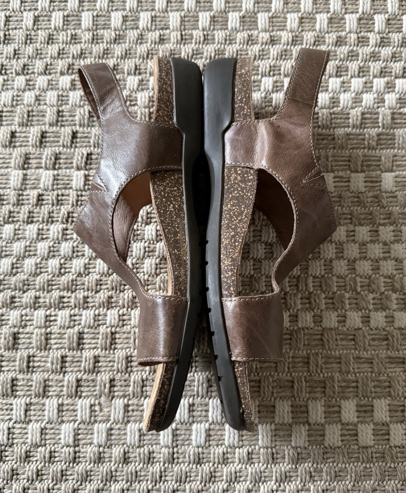 DANSKO Reece Thong Flat Slingback Sandals 40 9.5 10 Brown Waxy Burnished Leather