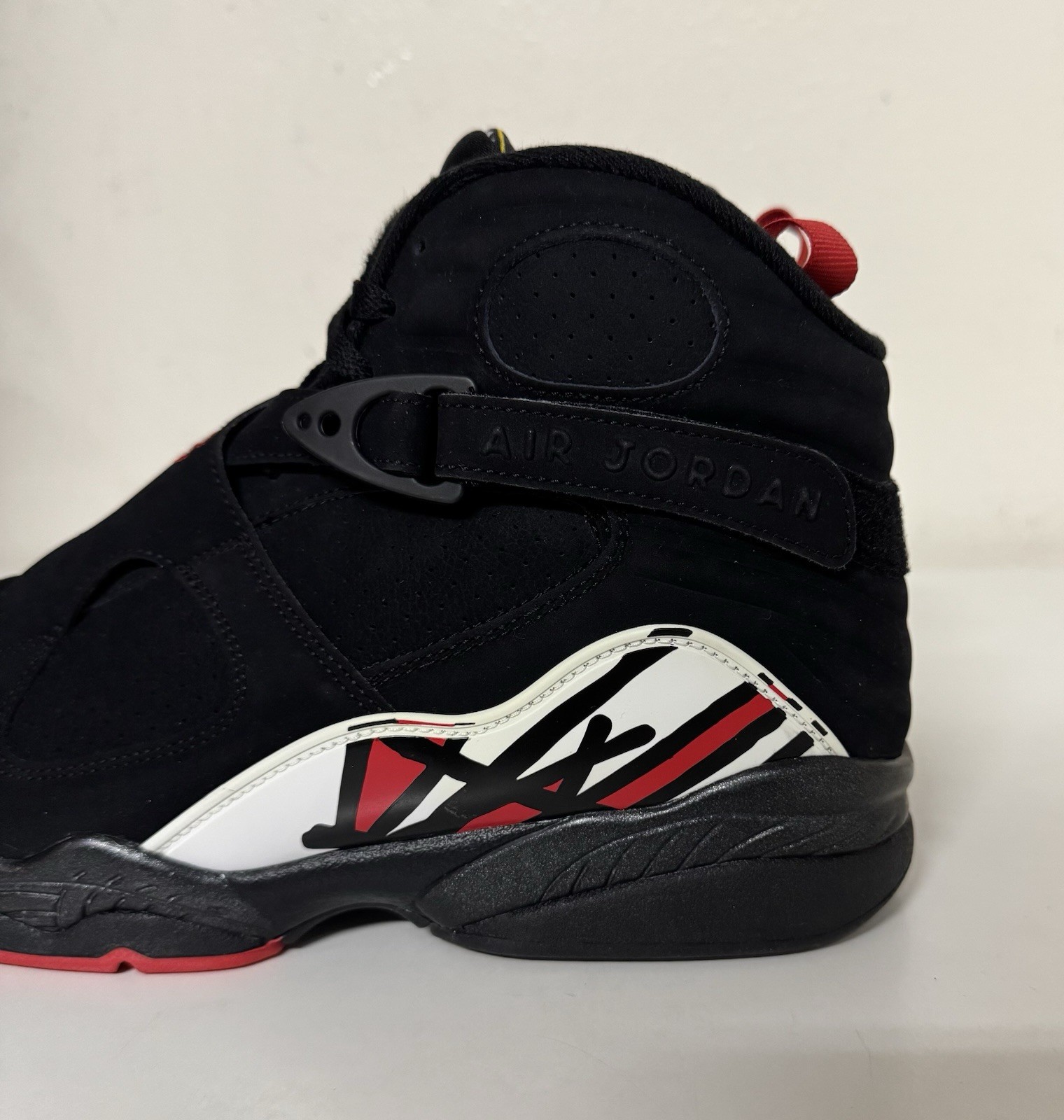 Nike Air Jordan 8 Retro Playoffs 2023 Mens Sz 12 Black True Red White 305381-062