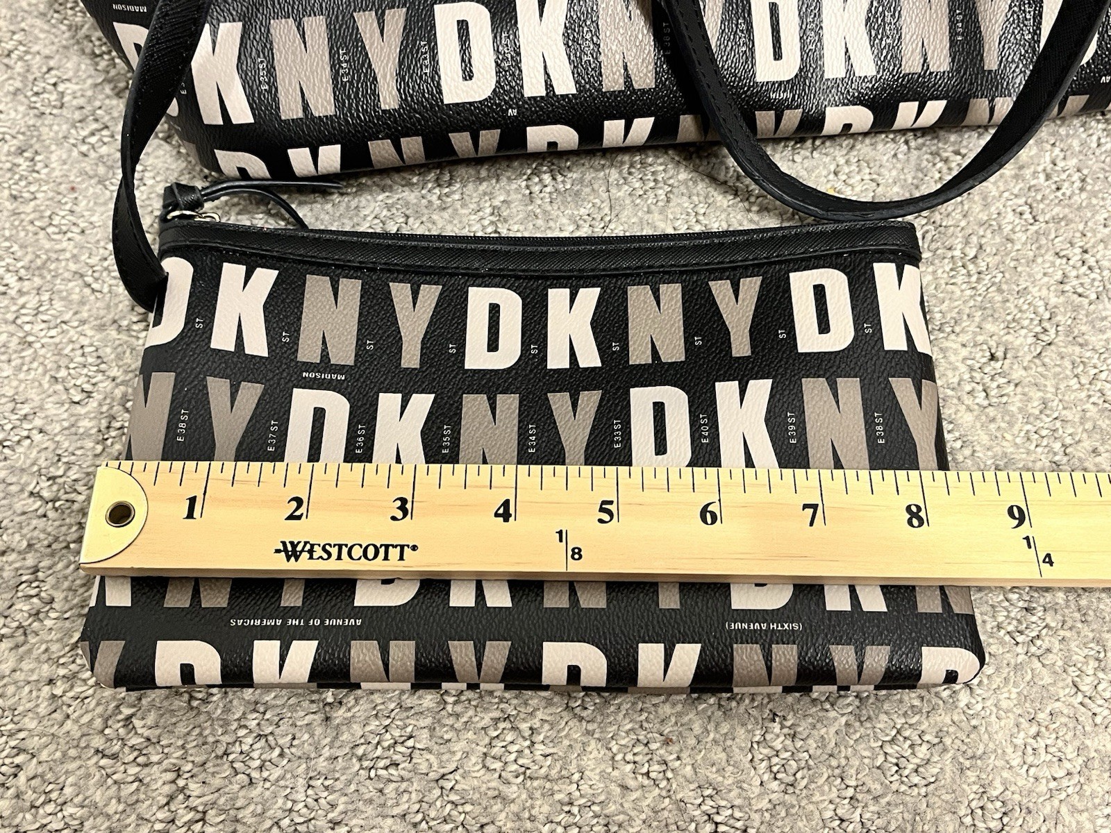 DKNY Tote Bag With Yellow Taxi Interior & Bonus Bag New York City Travel Career