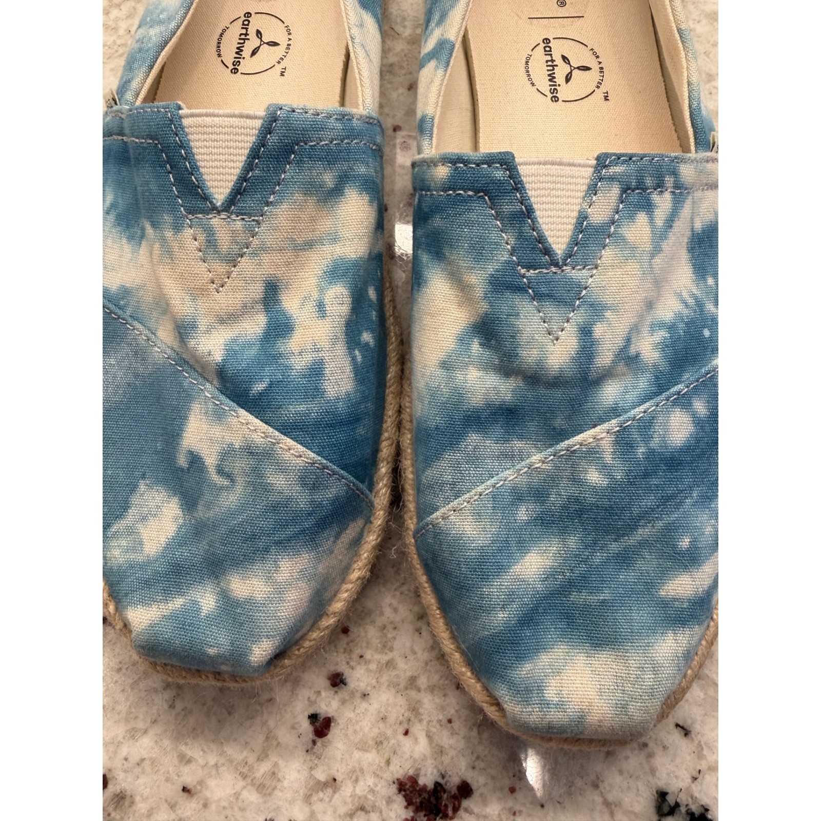 TOMS Tie Dye Espadrille Flats Blue White W7.5