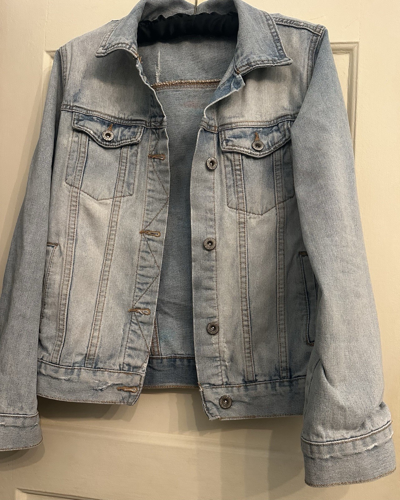 WISHLIST Women’s Denim Jacket~Hand Painted Original Design ~ Size Medium