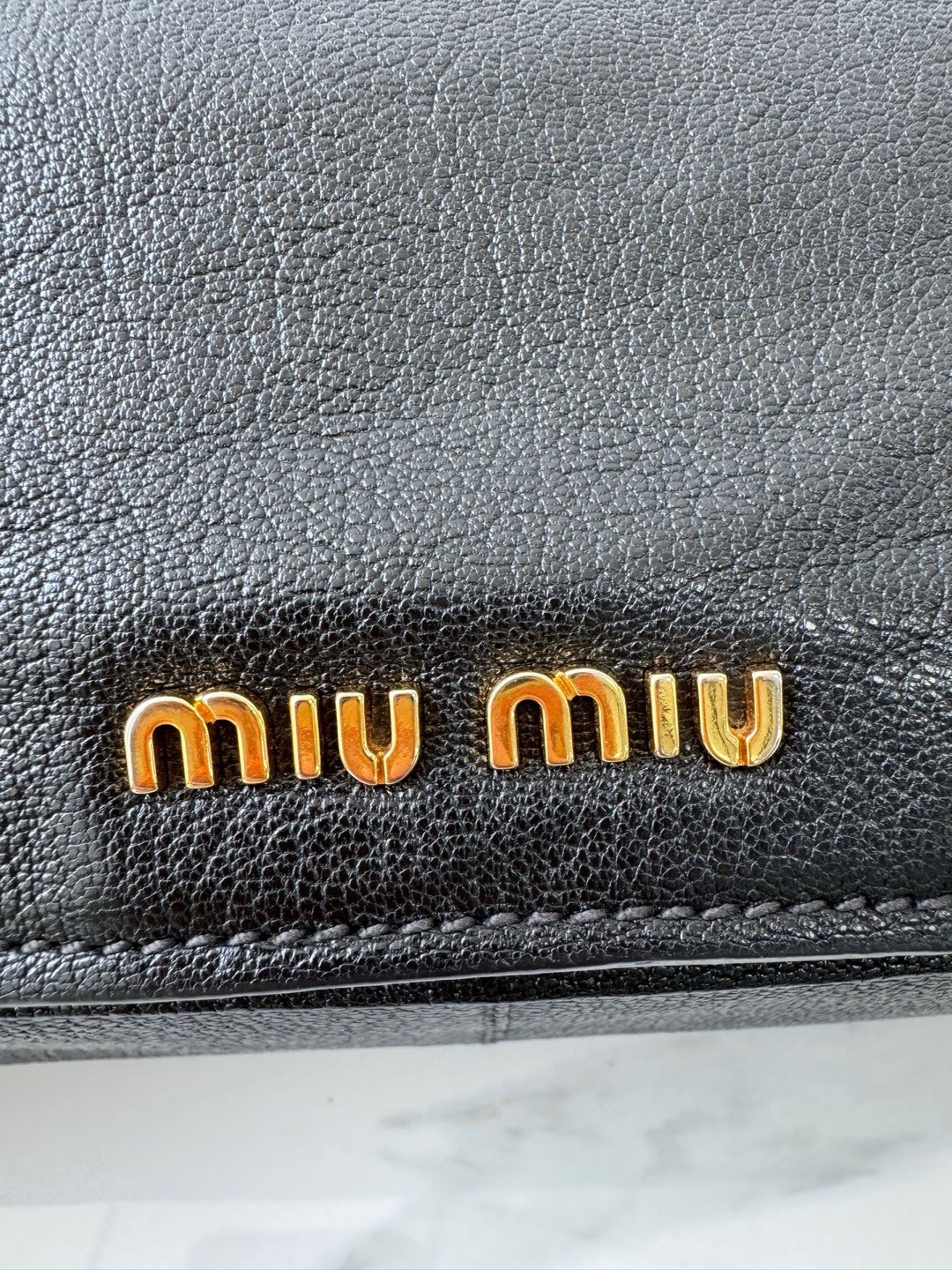 Miu Miu Pre-Owned Authentic Tote Black 34*15 Free Tracked Shipping