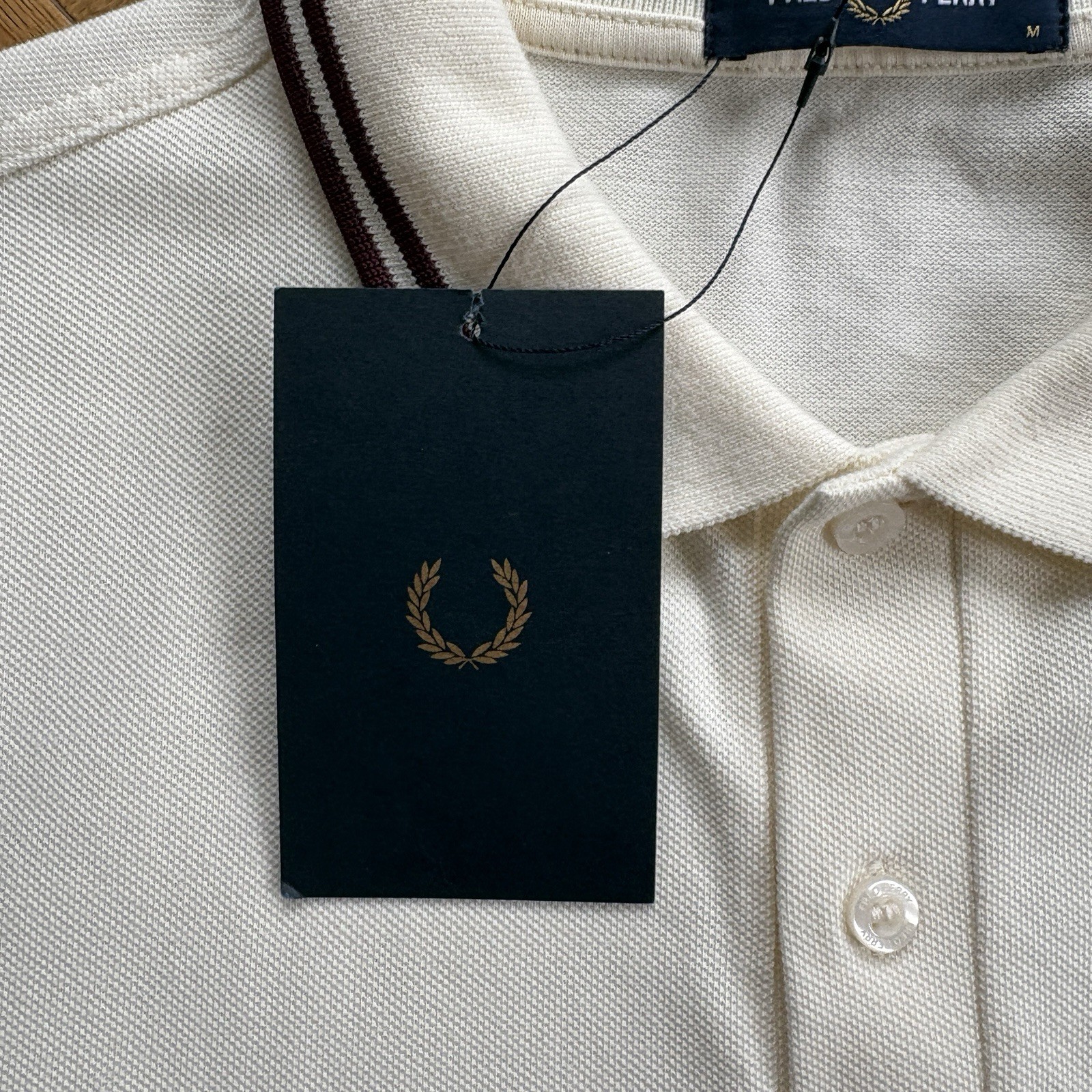 BNWT Fred Perry M3600 Short Sleeve Twin Tipped Polo Shirt Ecru Size Medium