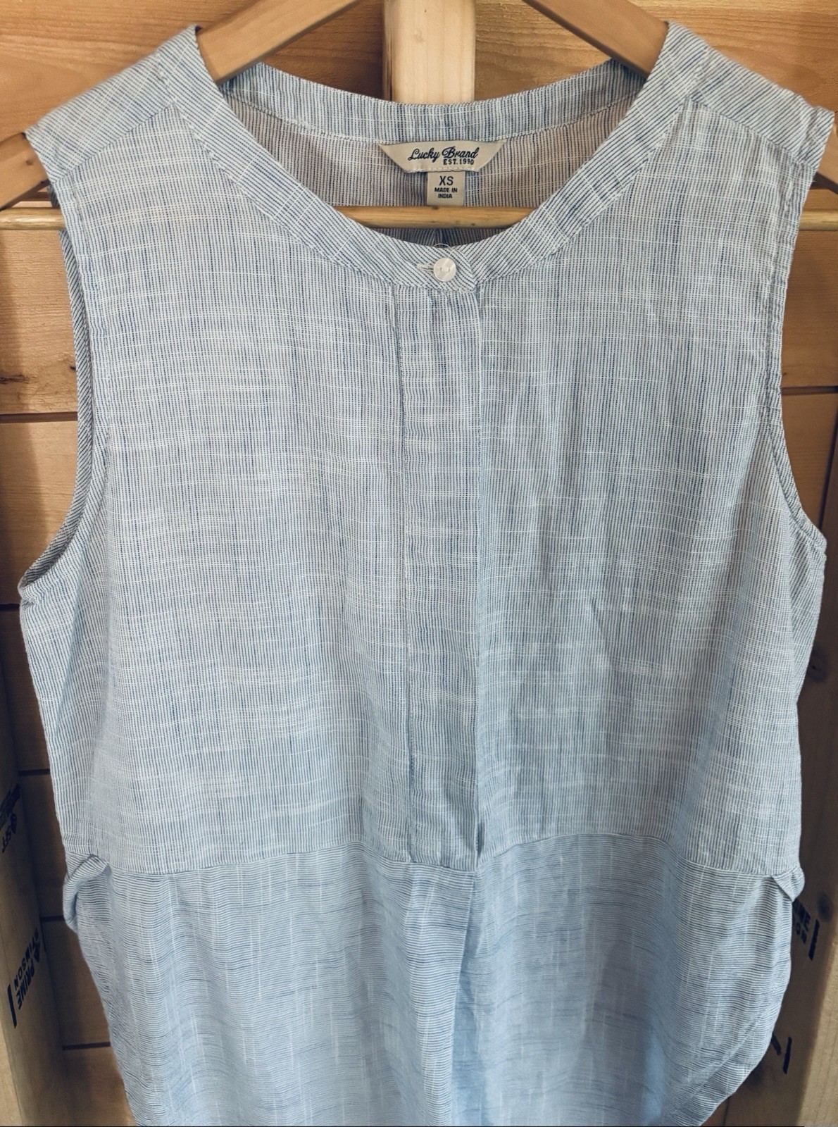 Lucky Brand Coastal Blouse Minimalist Top 100% Natural Fiber Side Beach Surfside