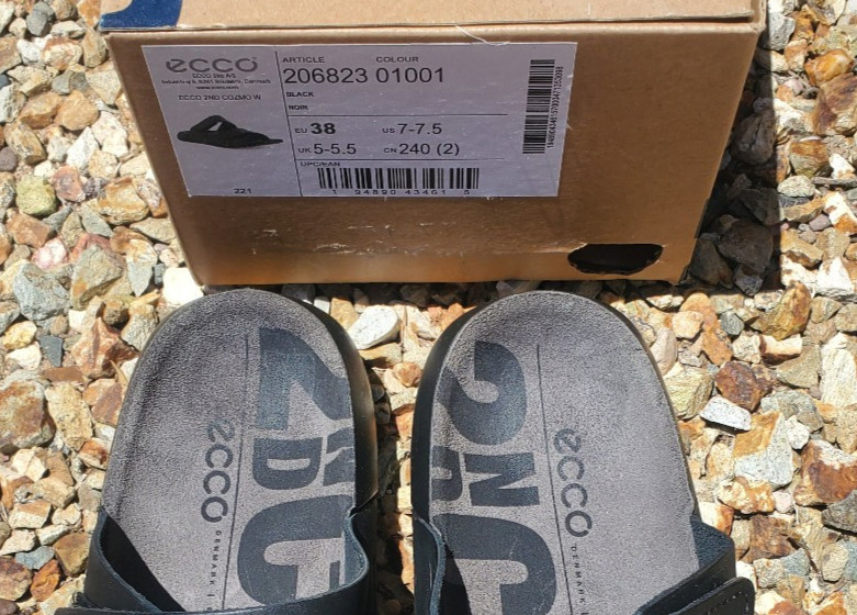 ECCO 2ND COZMO W Black size EU 38 US 7 – 7.5 New with Box
