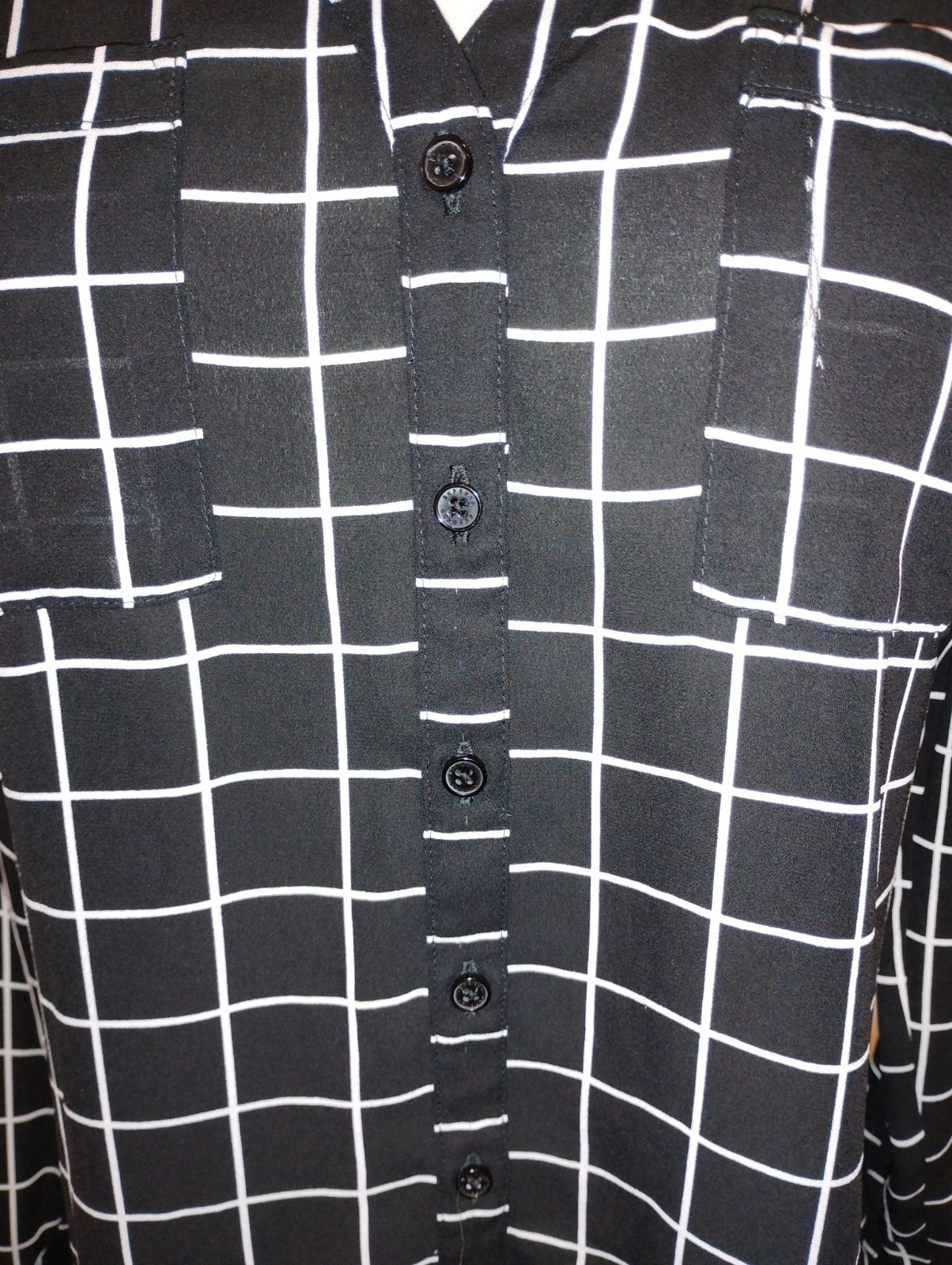 Express Portofino Women’s S Black White Check Long Sleeve Collared Button-Down