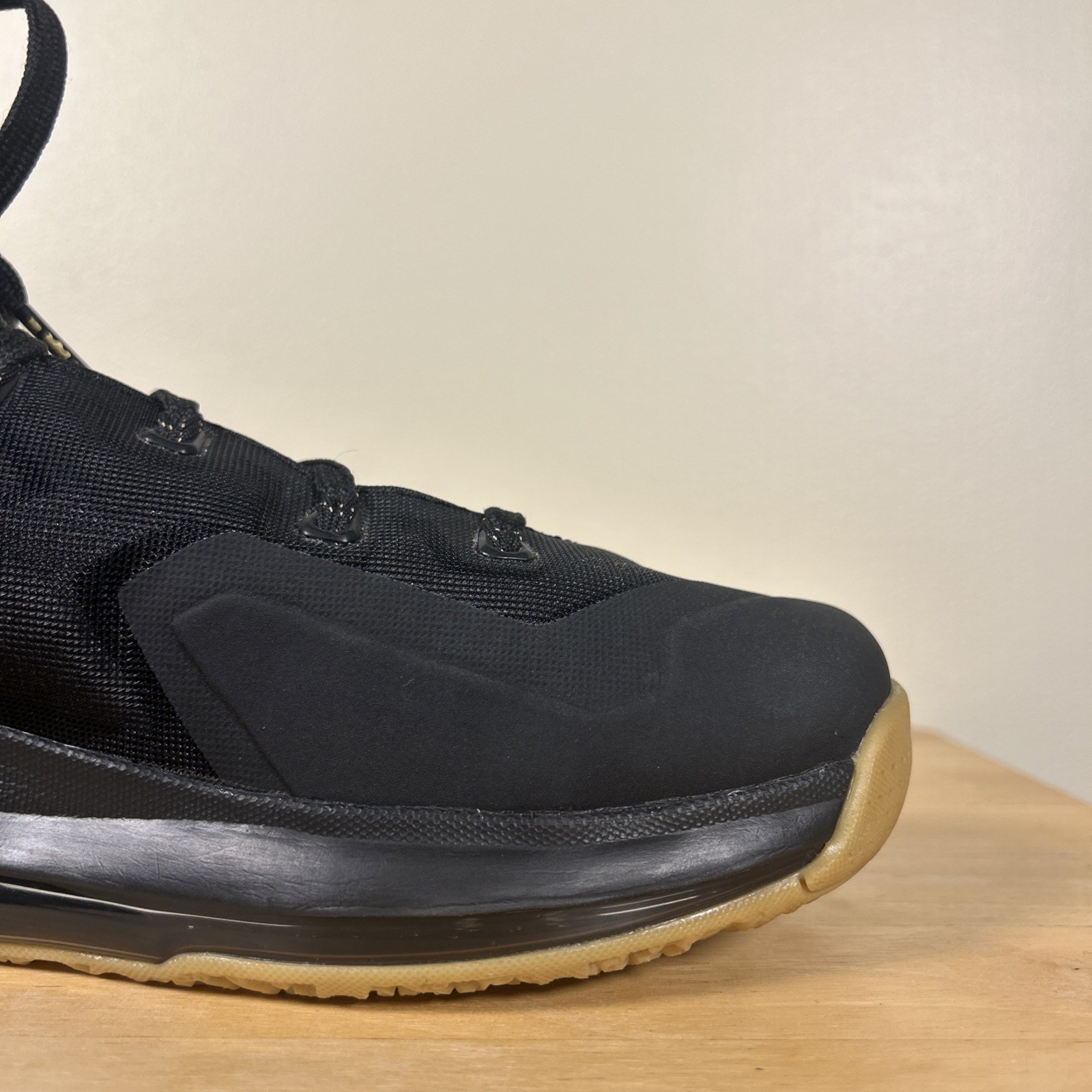 Size 10 – Nike Max LeBron 11 Low Gum Black Leather (642849-078) w/ Original Box