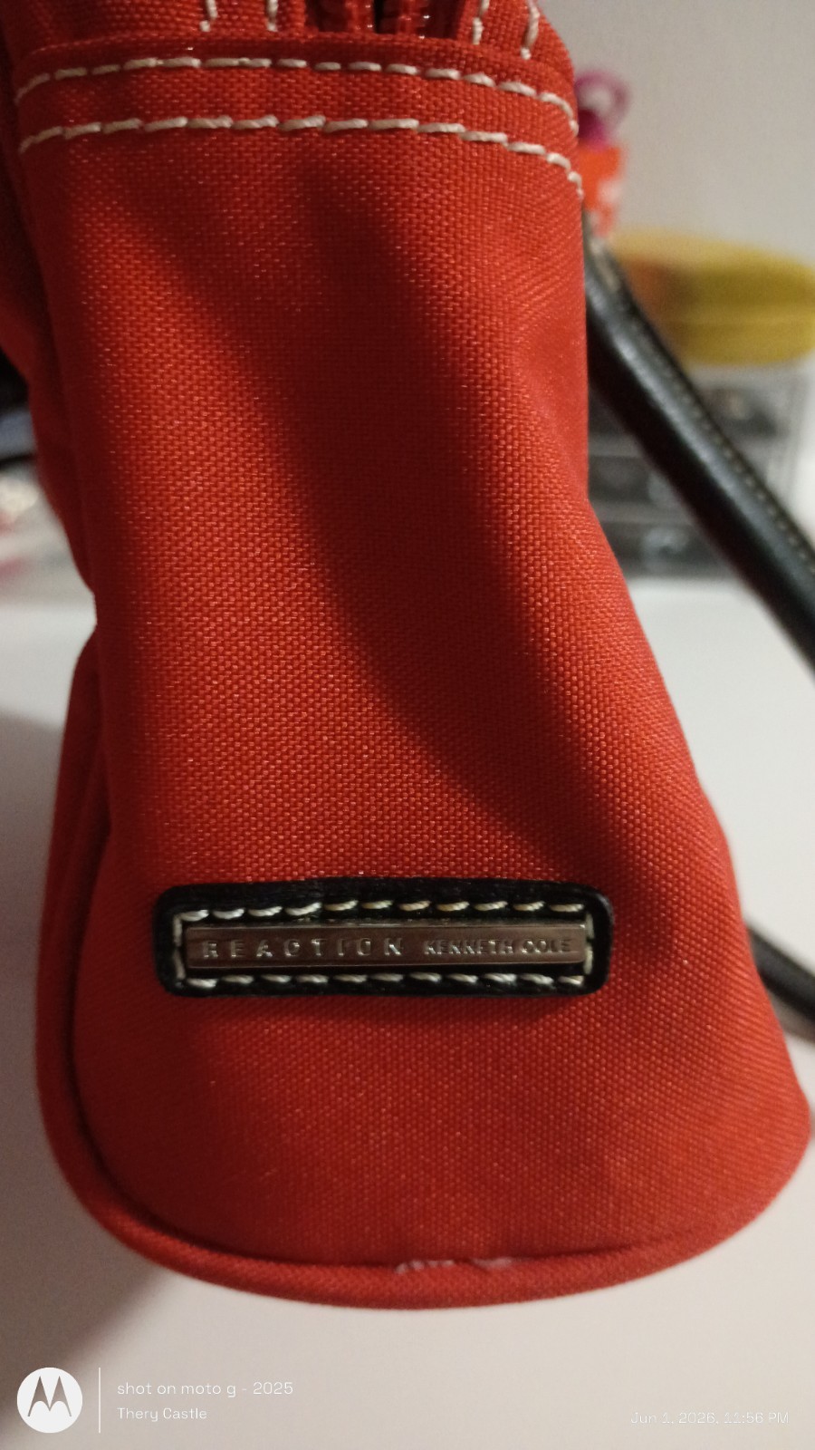 Kenneth Cole Reaction Orange Satchel Top Handle Zip Bag Lined Pockets Silver