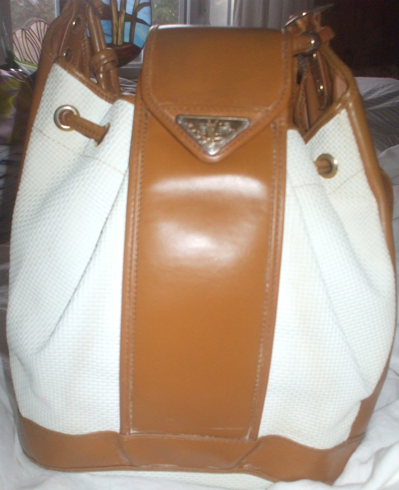 Yves Saint Laurent YSL white & tan leather bucket bag shoulder bag tote travel
