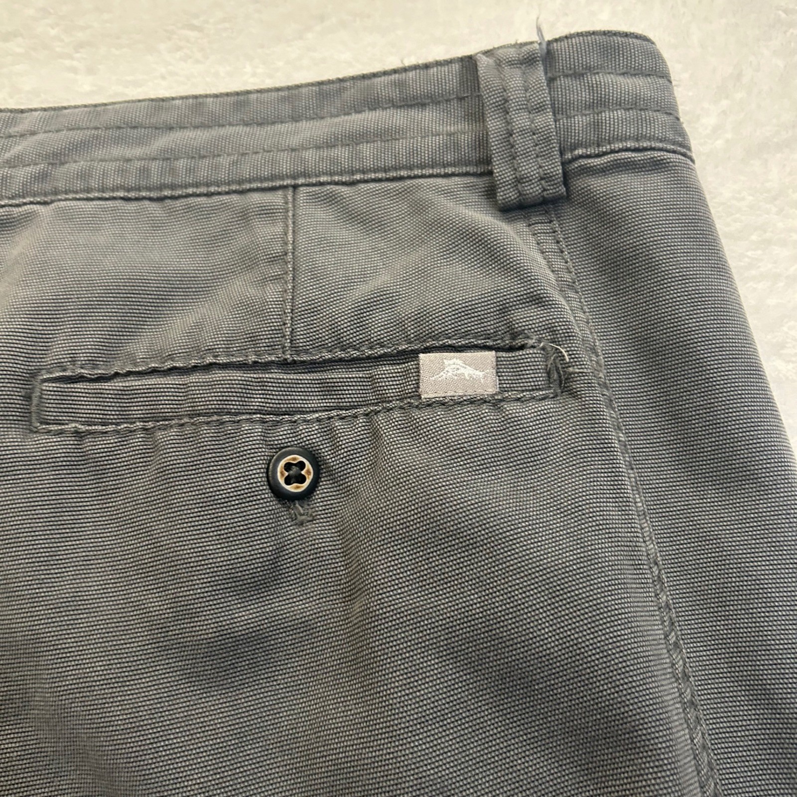 Tommy Bahama Cargo Shorts Relax Tencel Cotton Mens 38 Charcoal Textured 10in