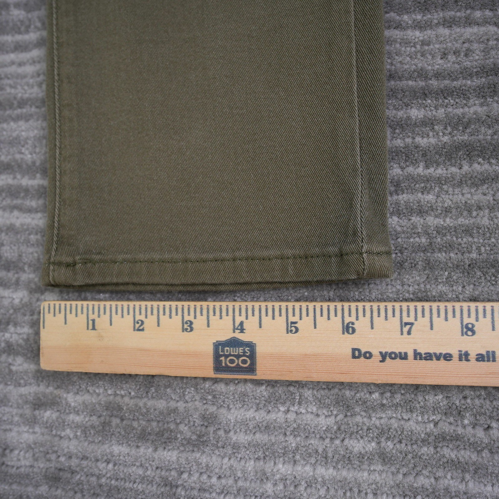 Levis Classic Straight Leg Jeans Womens 6M Olive Green Mid Rise New Tag 30×30.25