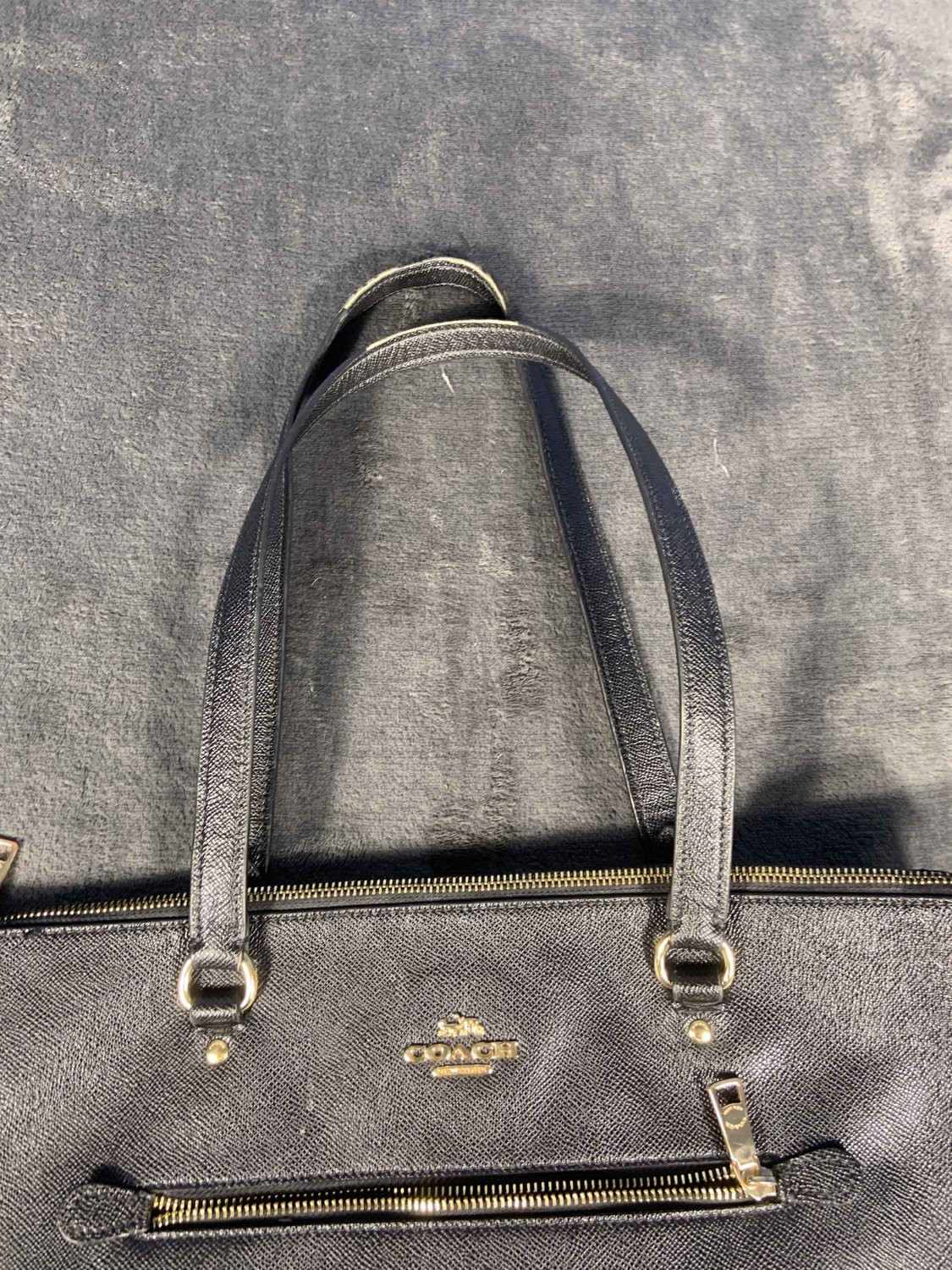 Coach Gallery Tote Black Crossgrain Leather Shoulder Bag F79608 Gold Hardware