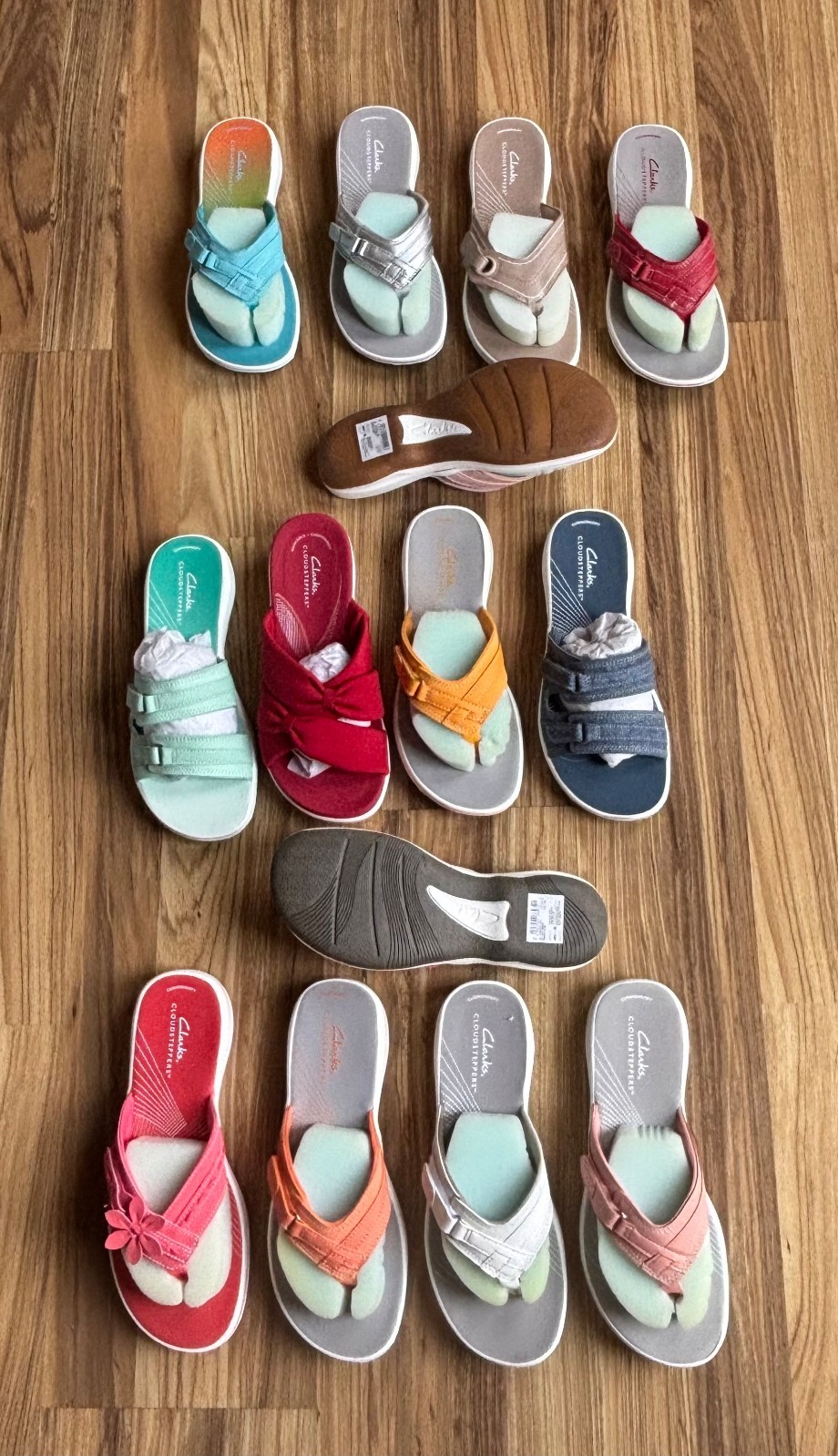 NWOT 14 Colors Clarks Cloudsteppers Cushion Soft Sandals Ladies Sz 7
