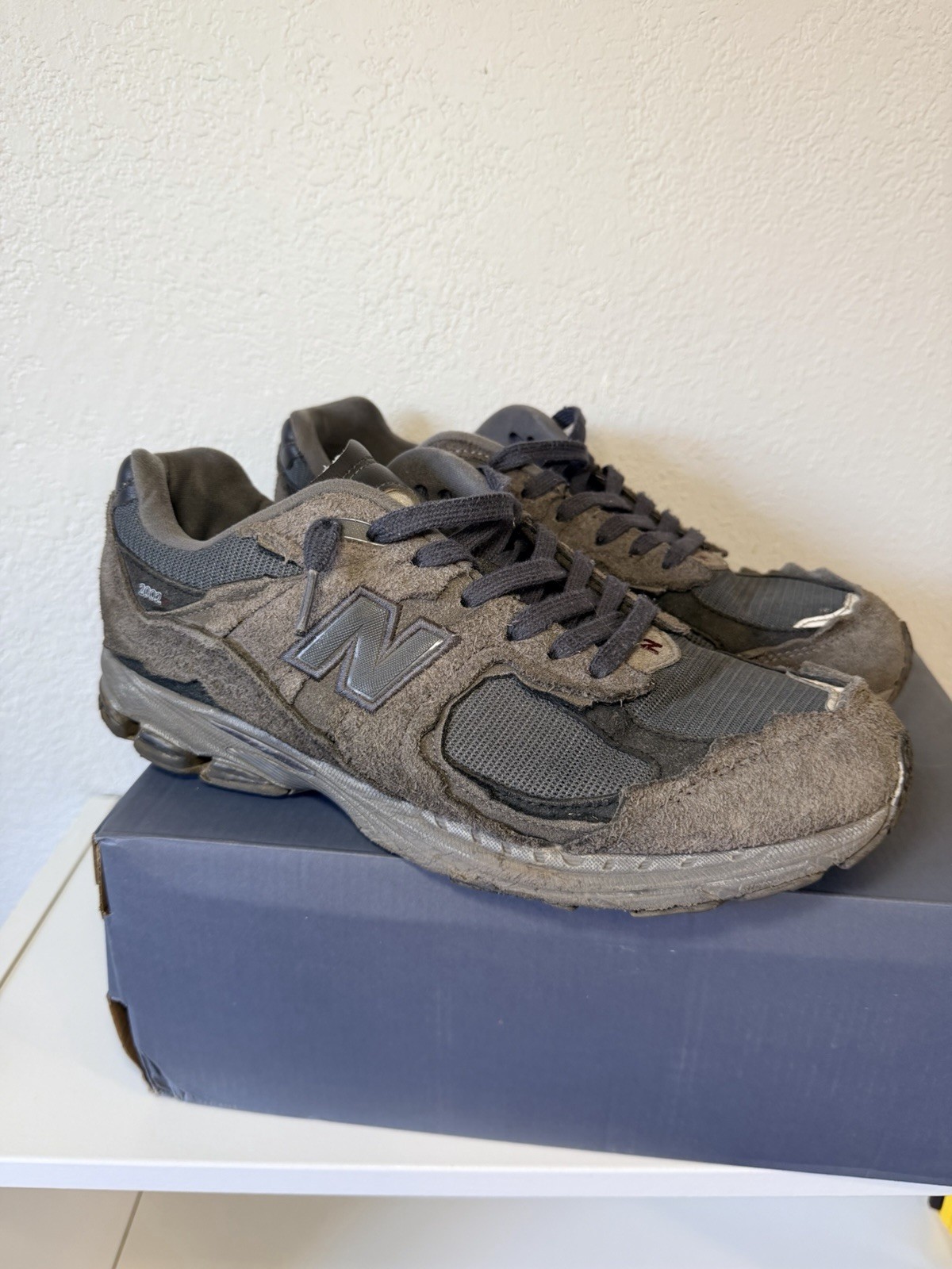New Balance 2002R Protection Pack Phantom Suede M2002RDB