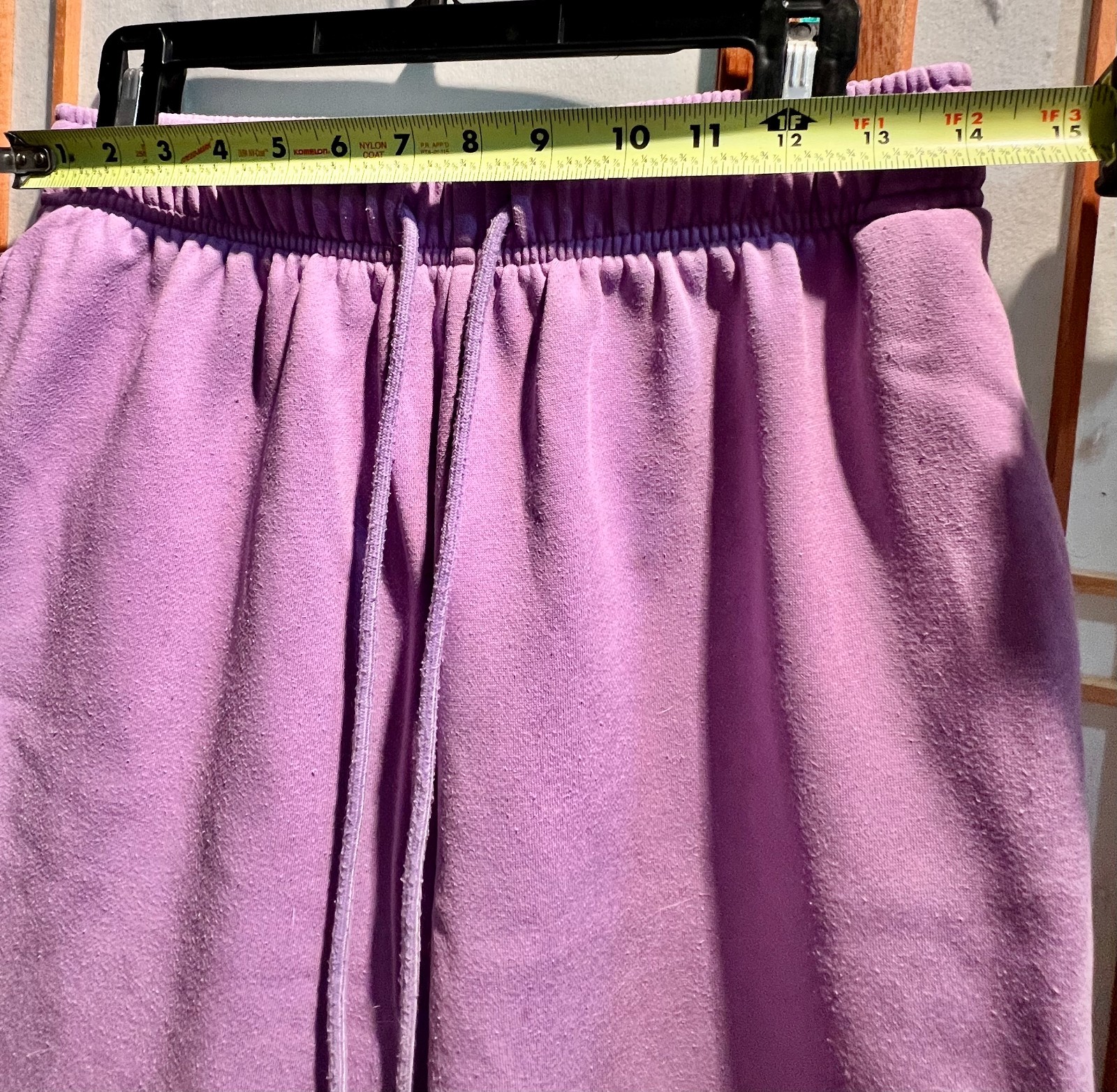 women’s sweatpants medium, lavendar. 47% cotton, 53% polyester
