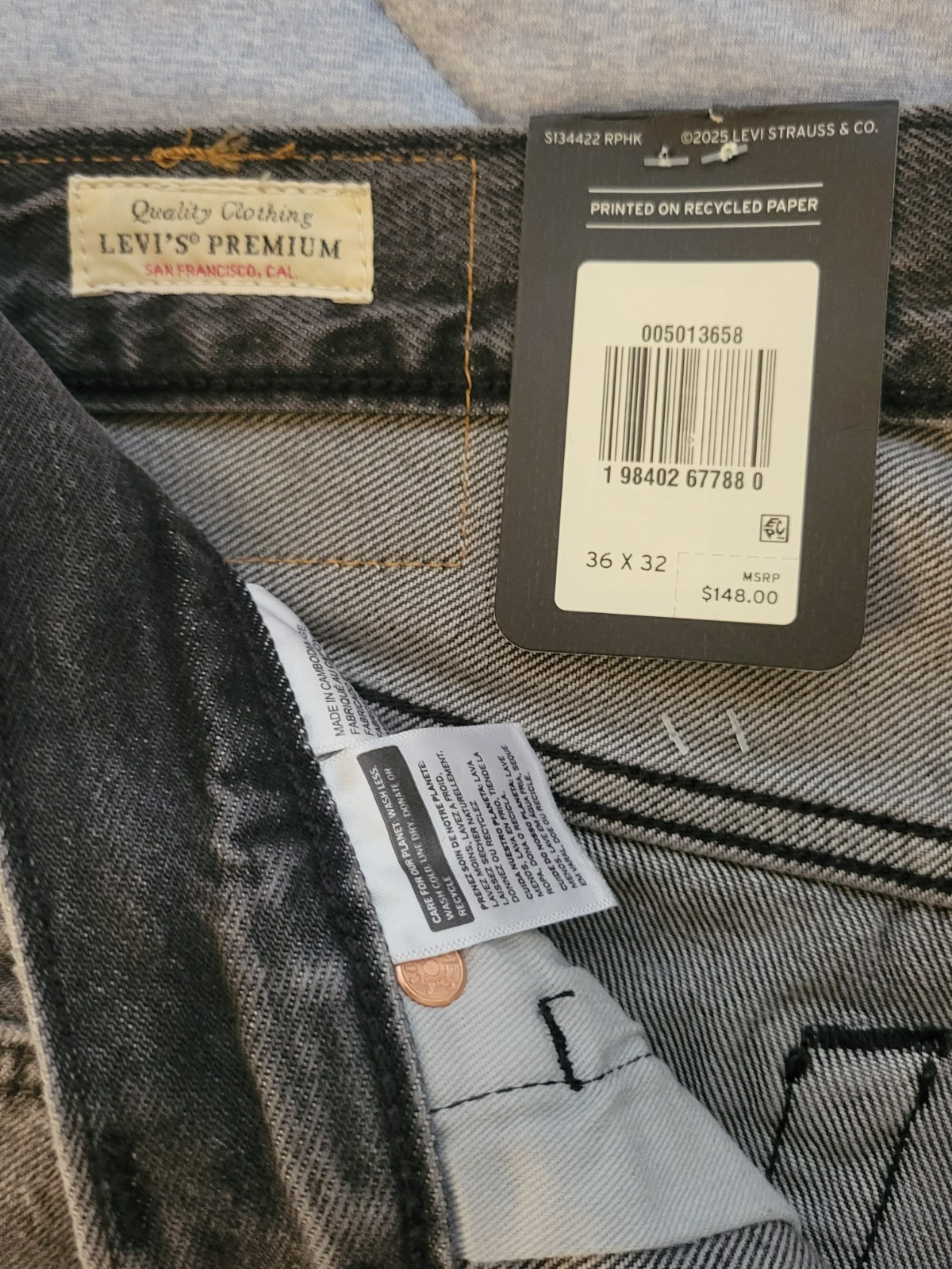 Levi’s 501 Selvedge Men’s Premium Straight Fit Jeans 36×32 Black Ash 005013658