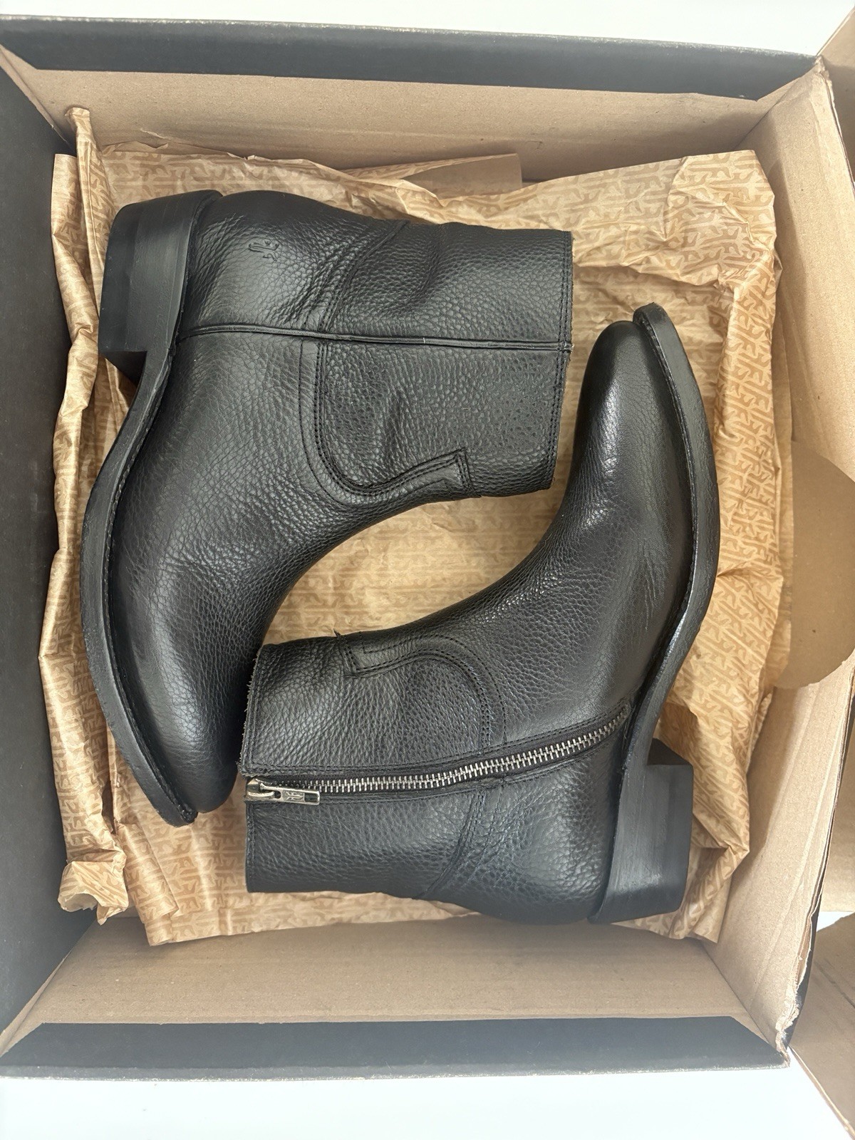 Frye Black Leather Ankle Boots, Zip Closure, Solid, US 8 M