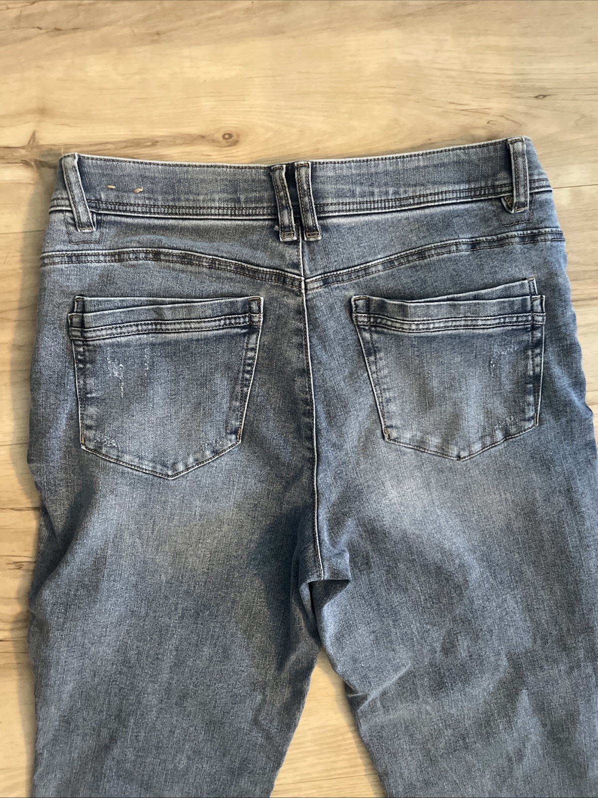 Women’s Democracy Boot Cut AB Technology Slightly Distressed Jeans Size 12