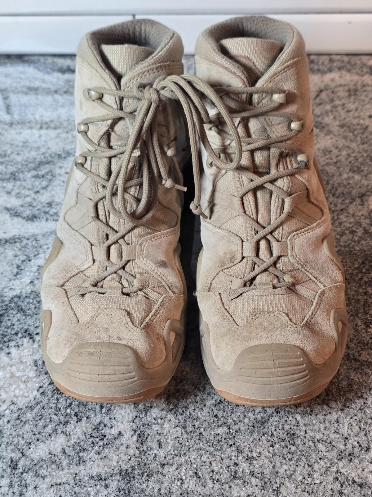LOWA Zephyr GTX Mid TF Boots Mens Size 10.5 Beige Suede Waterproof Combat