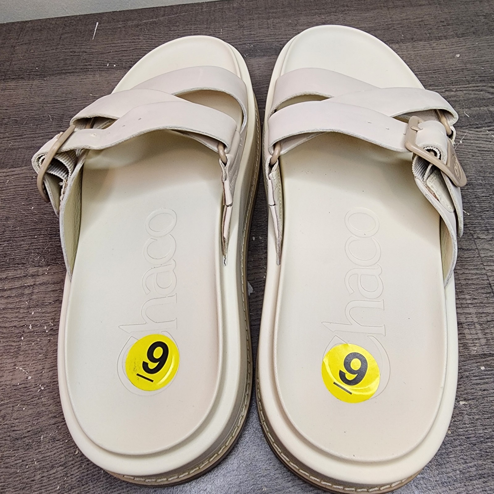 Chaco Townes Midform Slide Sandals Women’s 9 Angora Cream White Leather