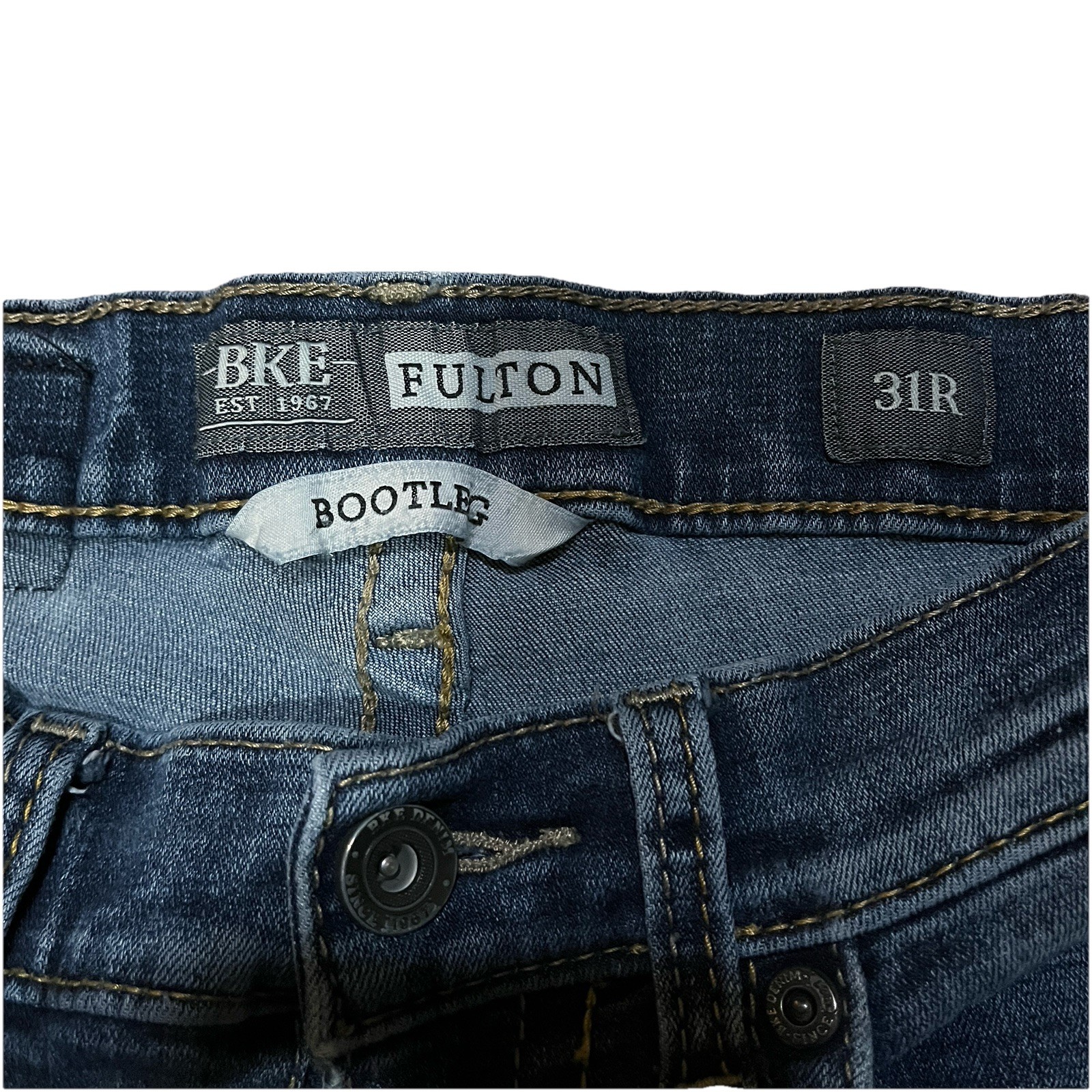 BKE Fulton Bootleg Mens Jeans 31R Medium Wash Blue Whiskered Distressed Stretch