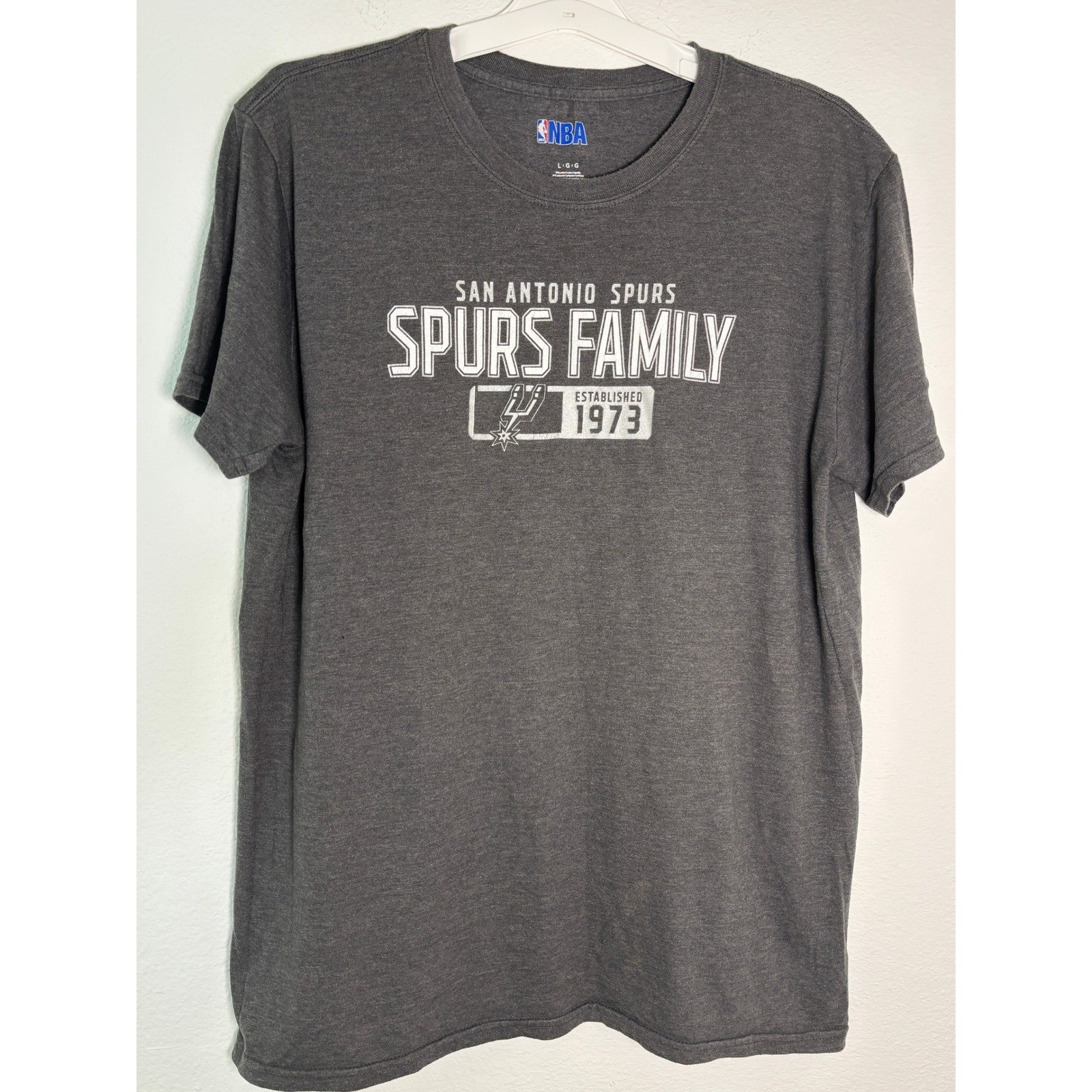 NBA San Antonio Spurs Family T-Shirt Mens Large Gray Heather Short Sleeve Tee