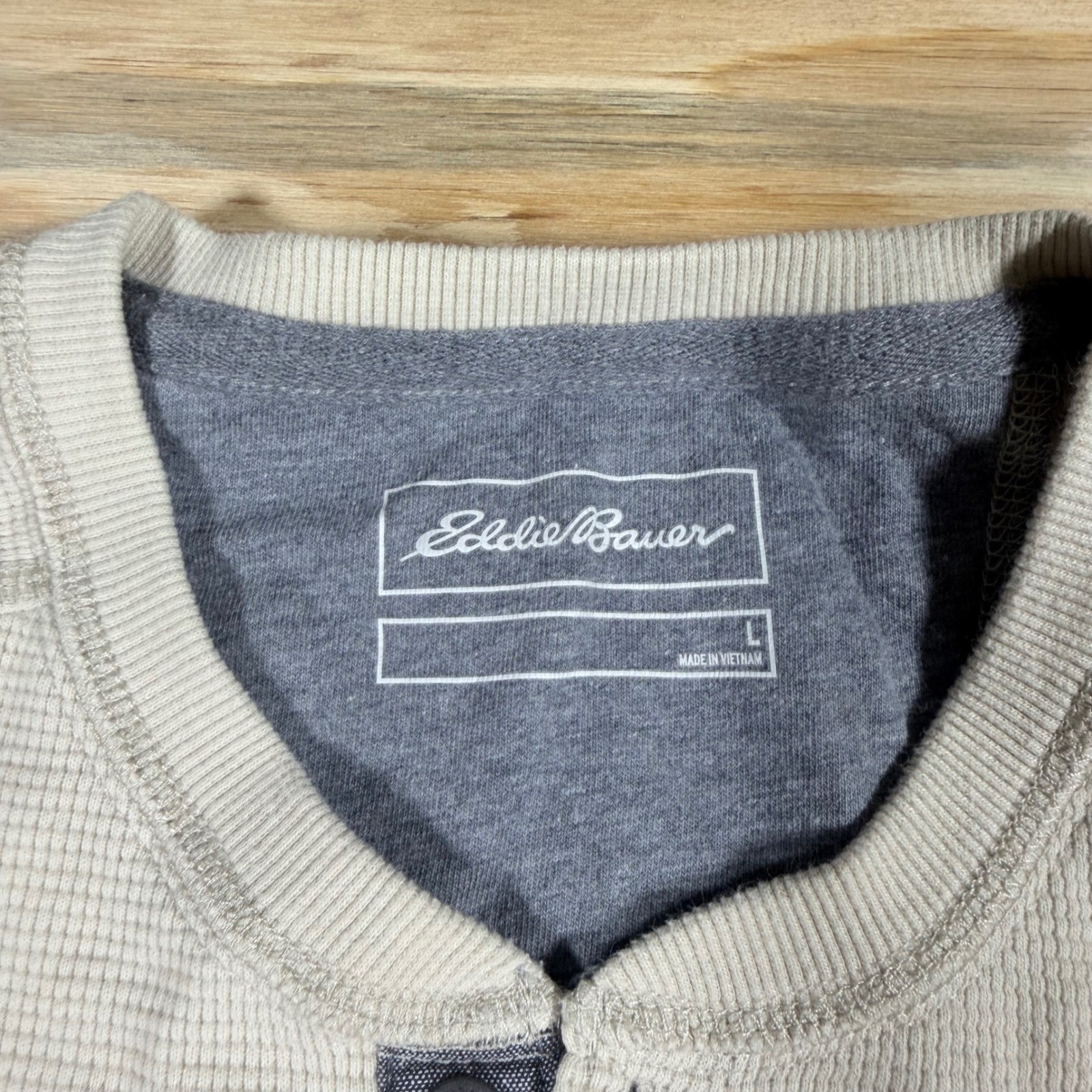Eddie Bauer Mens Large Gray Waffle Knit Thermal Henley Long Sleeve Shirt