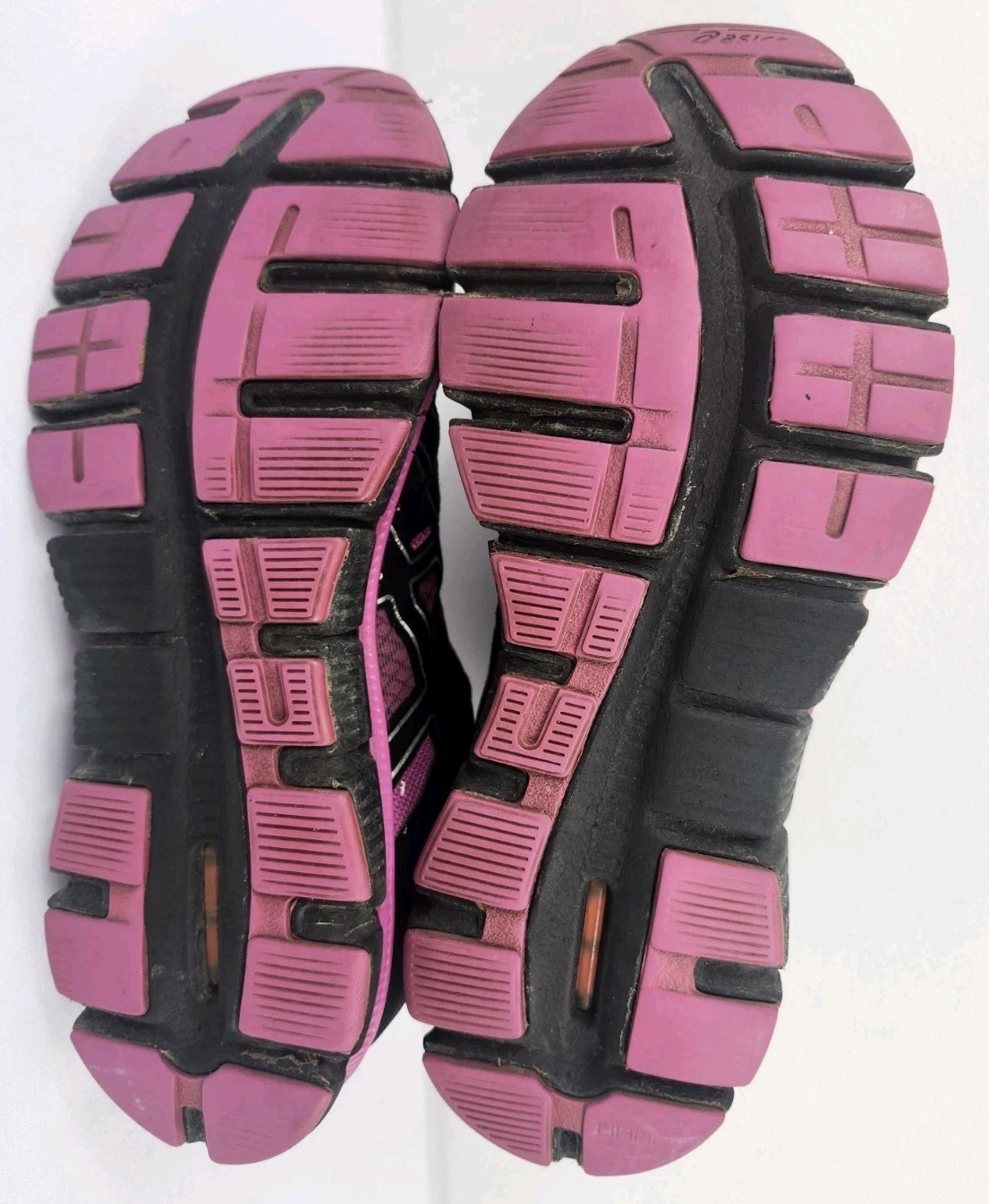 ASICS Gel-Blur33 Women’s Size 8 Black Magenta Running Shoes
