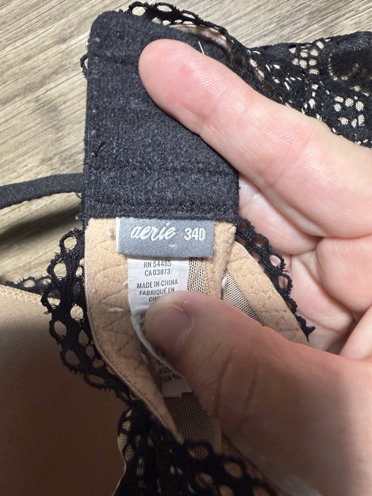 Aerie Black Floral Lace Underwire Push Up Bra Padded Adjustable 34D Hook & Eye