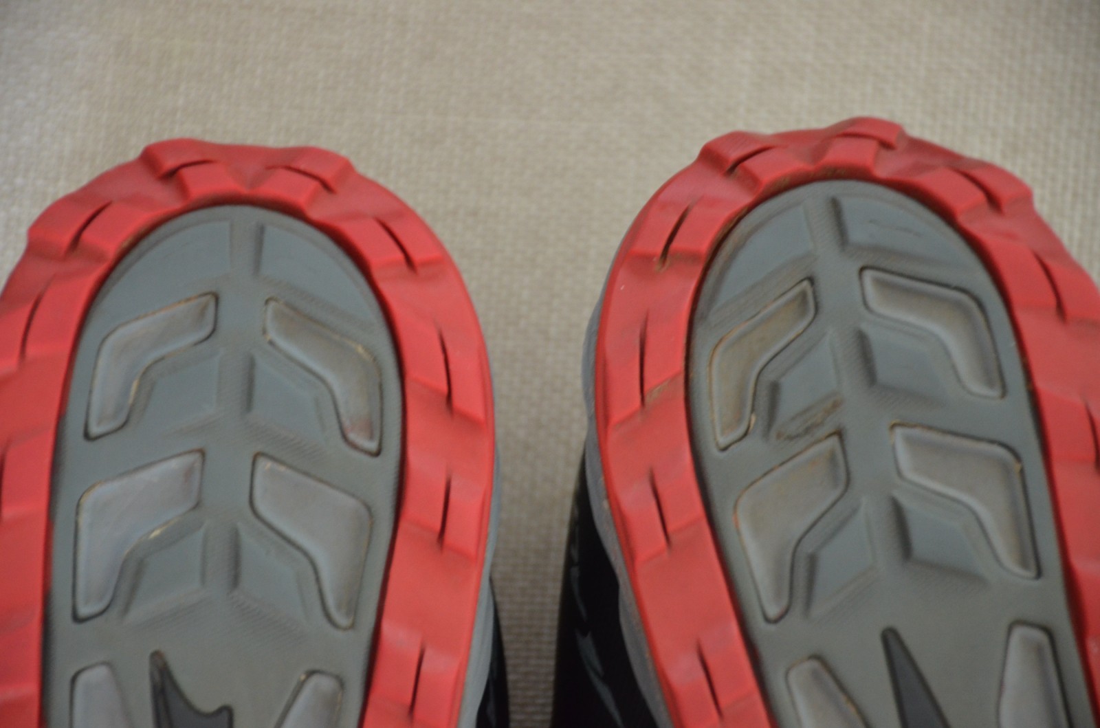 USED ALTRA Men Superior 5 Sneakers Running Gym Crossfit AL0A546Z Black/Red 10.5