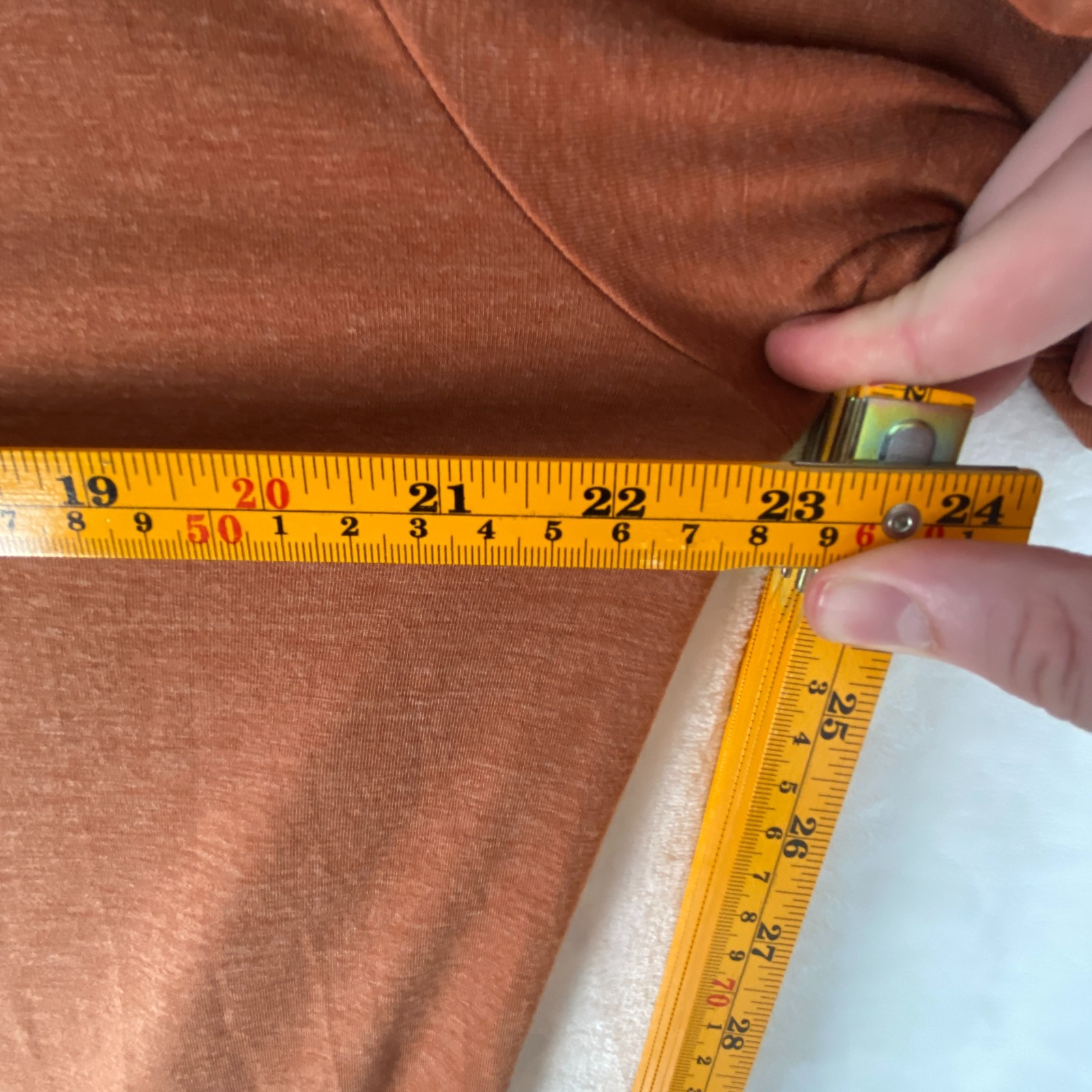 L.L. Bean Slightly Fitted Polo Shirt Mens Medium Rust Stretch Logo Short Sleeve