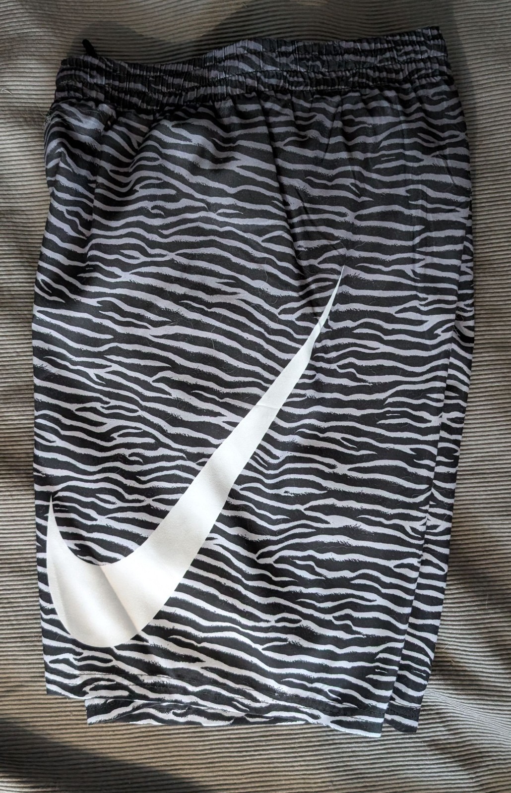 Nike Boys Swim Trunks, black/grey/white, LARGE