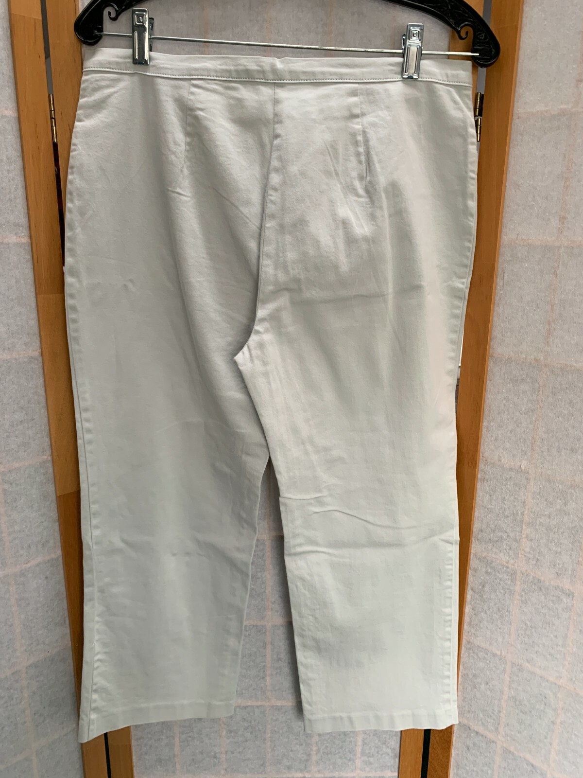 Vtg~Sisley Cropped Capri Pants Size 48 EU Wide Leg ~98% Cotton 2% Elastane