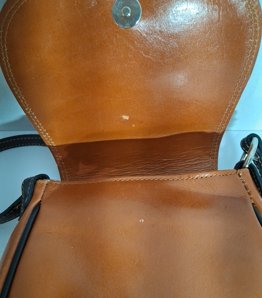 L’Artigiano Made In Italy Leather Brown Crossbody Bag , Vintage Saddle Style